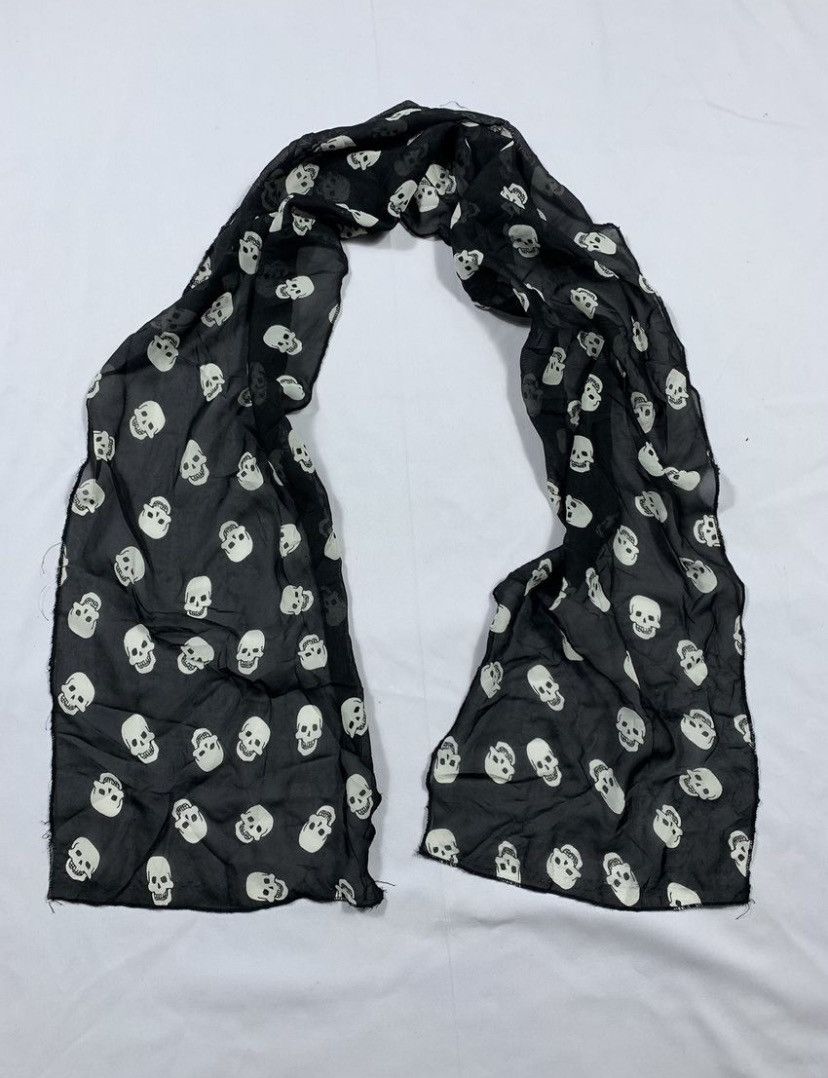 20471120 Japanese Undefined skull Distressed Scarf Size ONE SIZE - 2 Thumbnail
