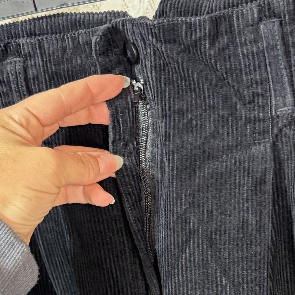 Vintage VTG 70s 80s SMALL MEDIUM Corduroy High Rise Tapered Wide Leg Size 32" / US 10 / IT 46 - 7 Thumbnail