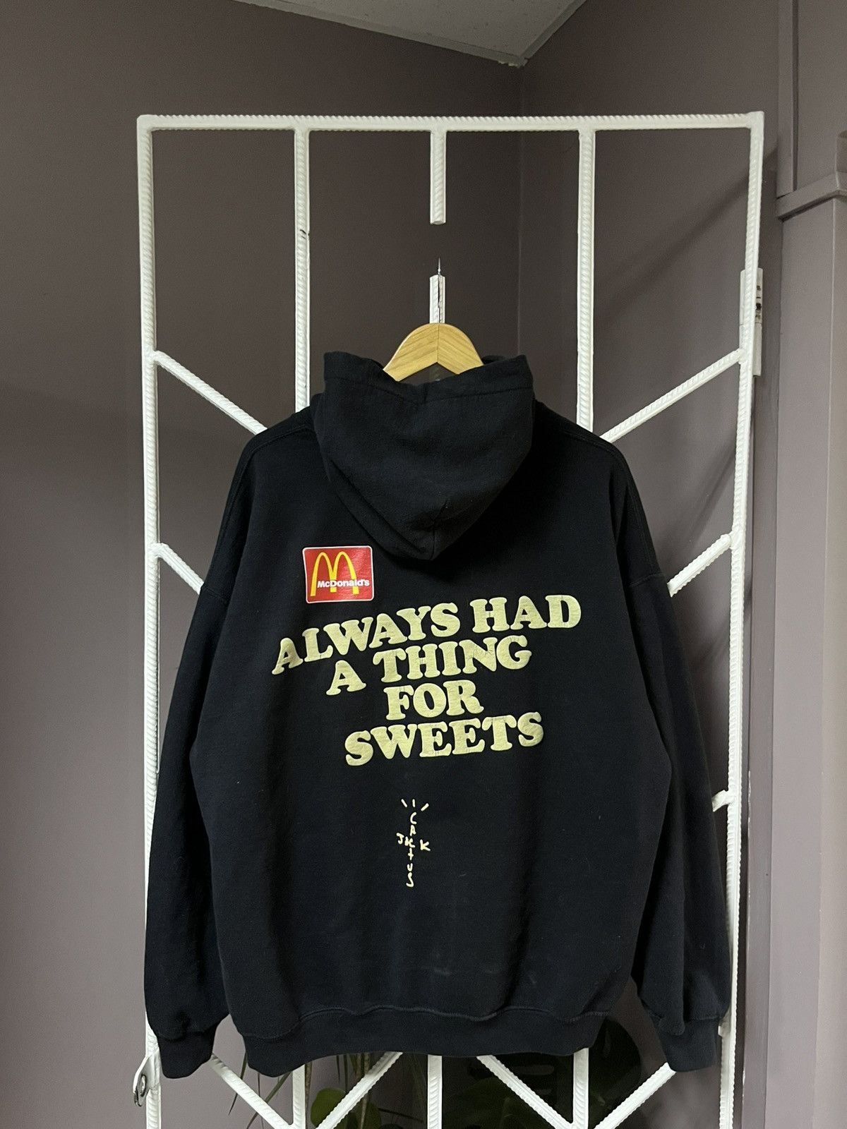 関税・送料込 Travis Scott x McDonald's Apple Pie パーカー s-l400.jpg