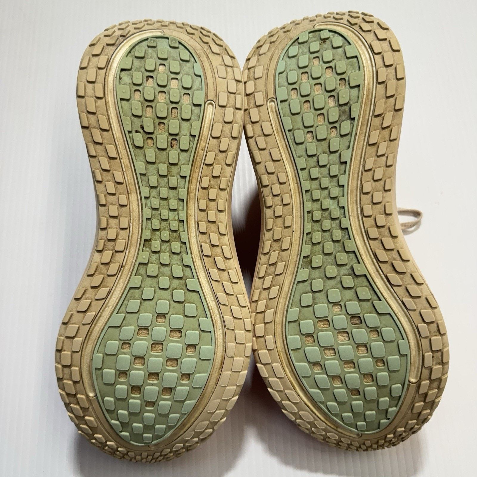 Nike Nike Vomero Plus Zoom X Midsole. Men’s Size 10 NIKE SAMPLES. Size US 10 / EU 43 - 4 Thumbnail