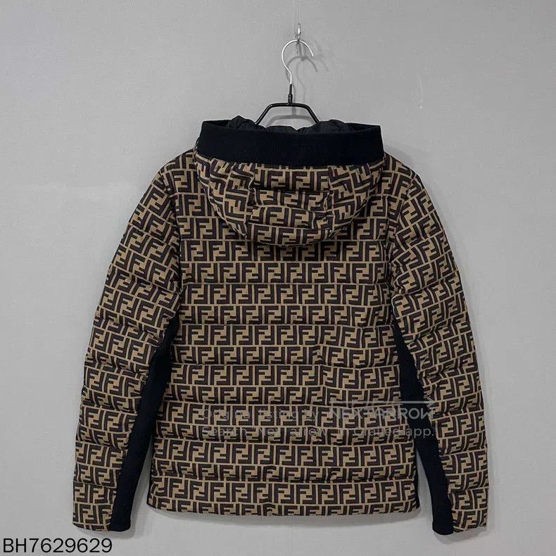 Fendi Fendi Lightweight printed zipper puffer coat Size US S / EU 44-46 / 1 - 3 Thumbnail
