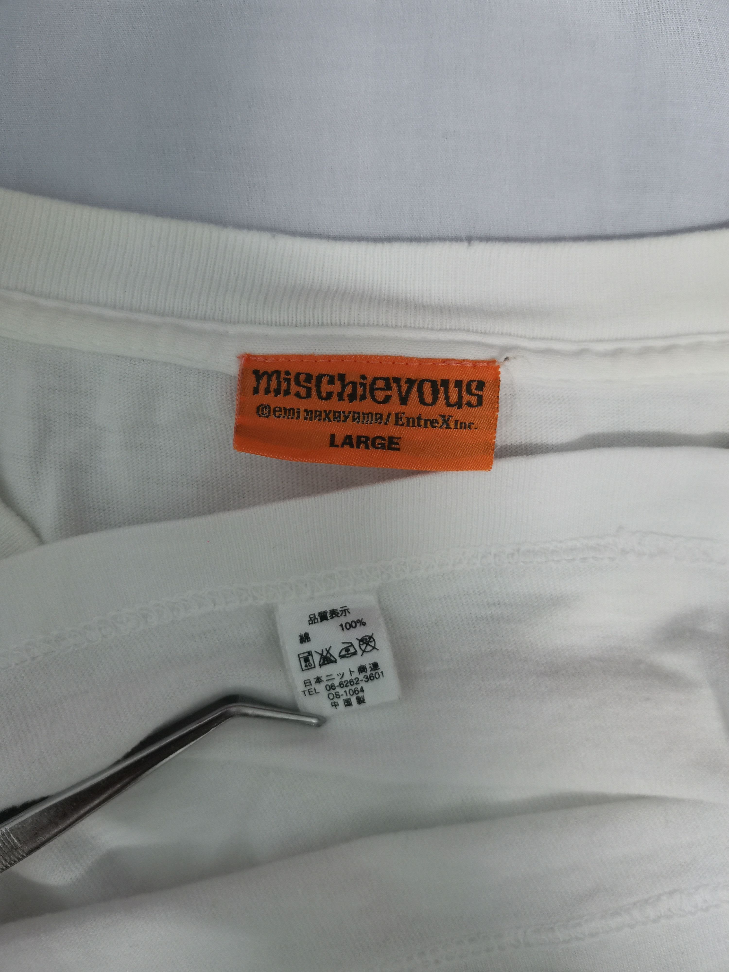 Japanese Brand Vintage Mischievous BlueRabbit Japan Tee Punk Seditionaries Size US L / EU 52-54 / 3 - 3 Thumbnail