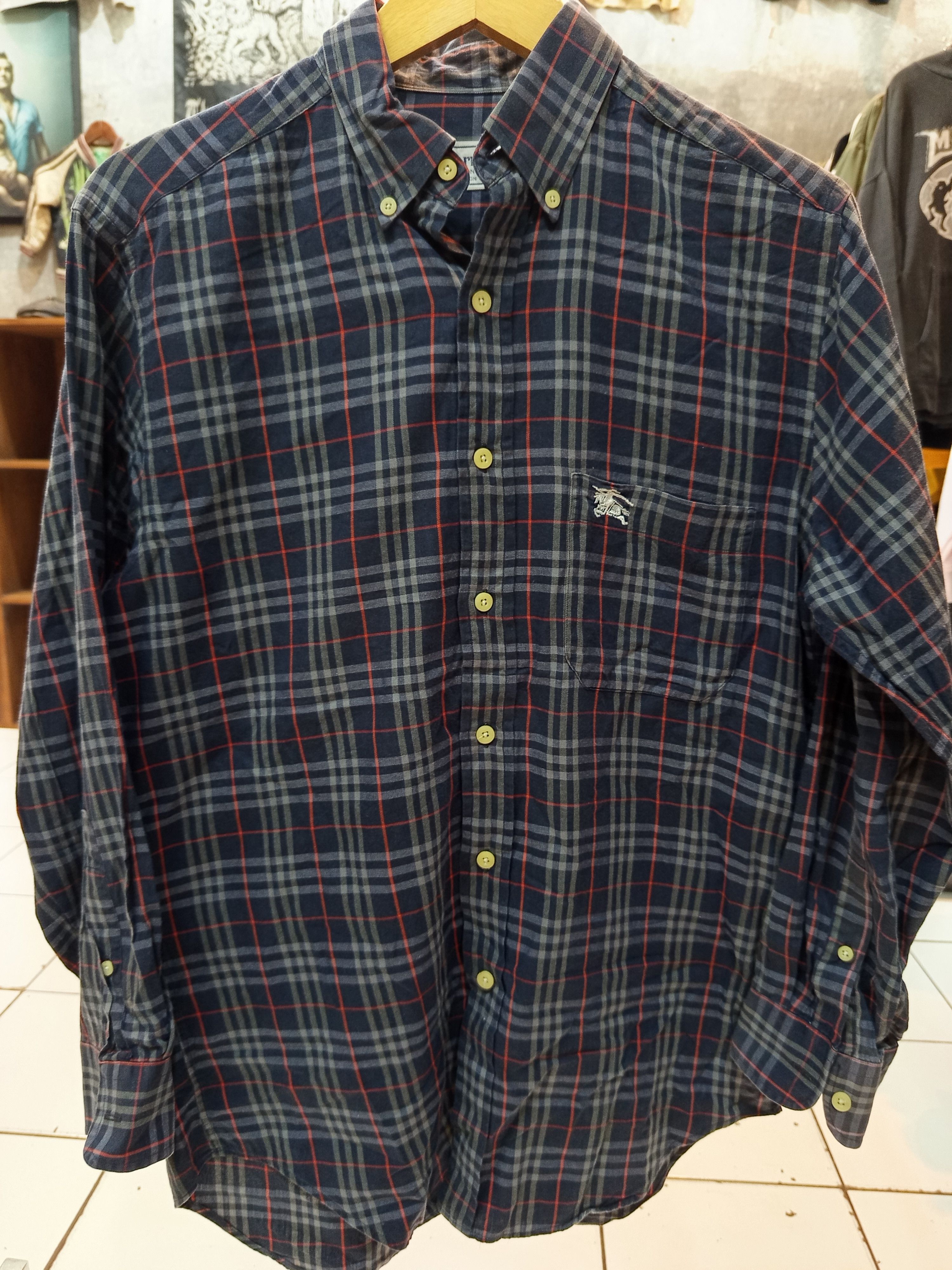 Burberry Burberrys Nova Check Plaid Button Down Shirt Size US S / EU 44-46 / 1 - 1 Thumbnail