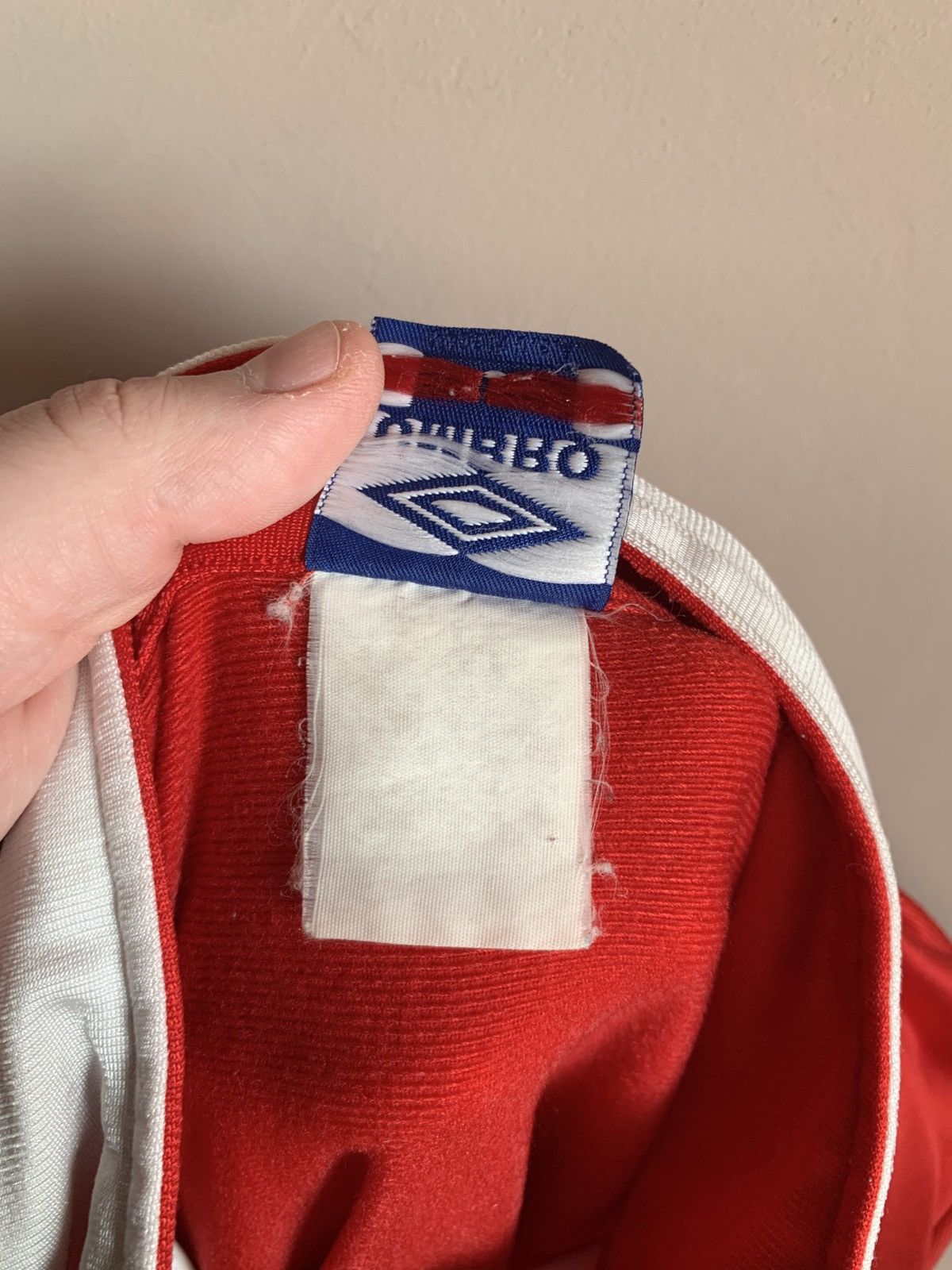 Umbro Umbro Vintage 90s Zip Football Jacket Soccer Retro Size L Size US L / EU 52-54 / 3 - 22 Thumbnail