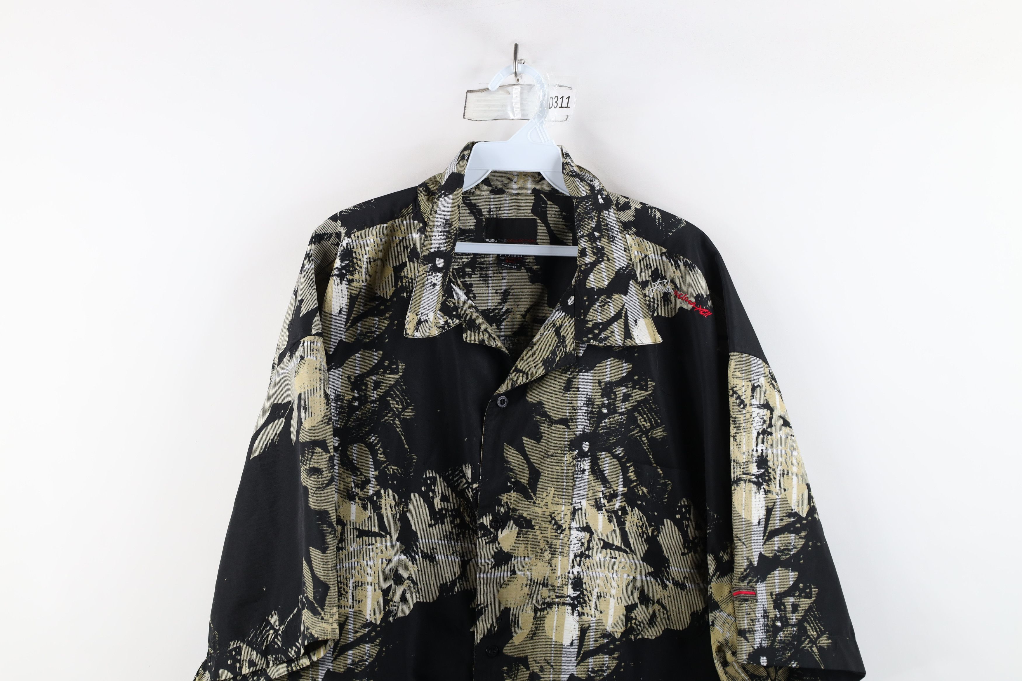 Fubu × Vintage Vintage 90s Y2K FUBU Baggy Flower Hawaiian Button Shirt Size US XXL / EU 58 / 5 - 2 Thumbnail