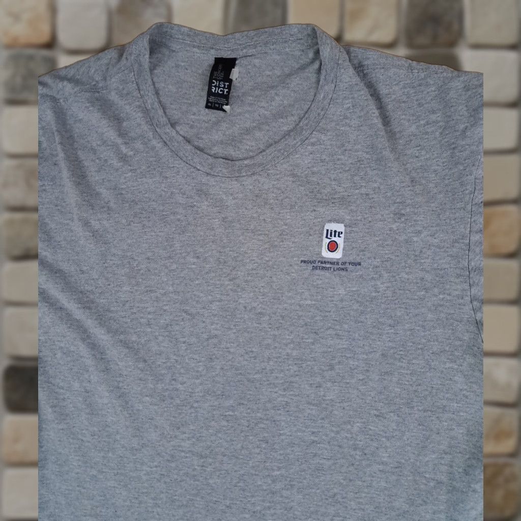 Vintage Detroit Lions T-Shirt XL Gray Miller Lite Draft Day Short Sleeve Mens Shirt Size US XL / EU 56 / 4 - 1 Thumbnail