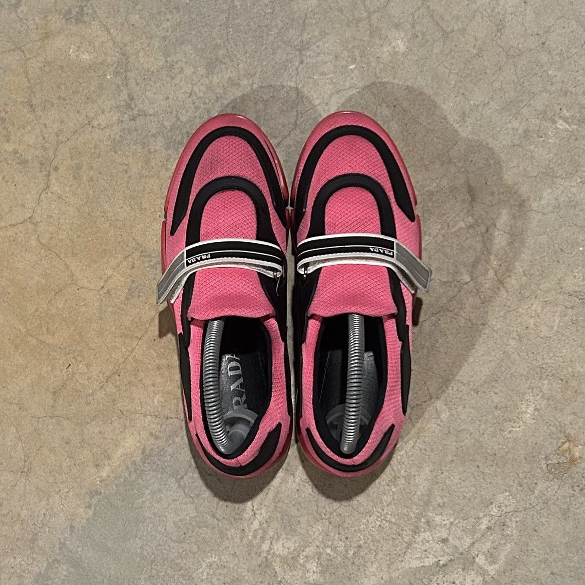 Prada Prada Cloudbust Knit Sneakers Fluorescent Pink US 5 Size US 5 / EU 37 - 13 Thumbnail