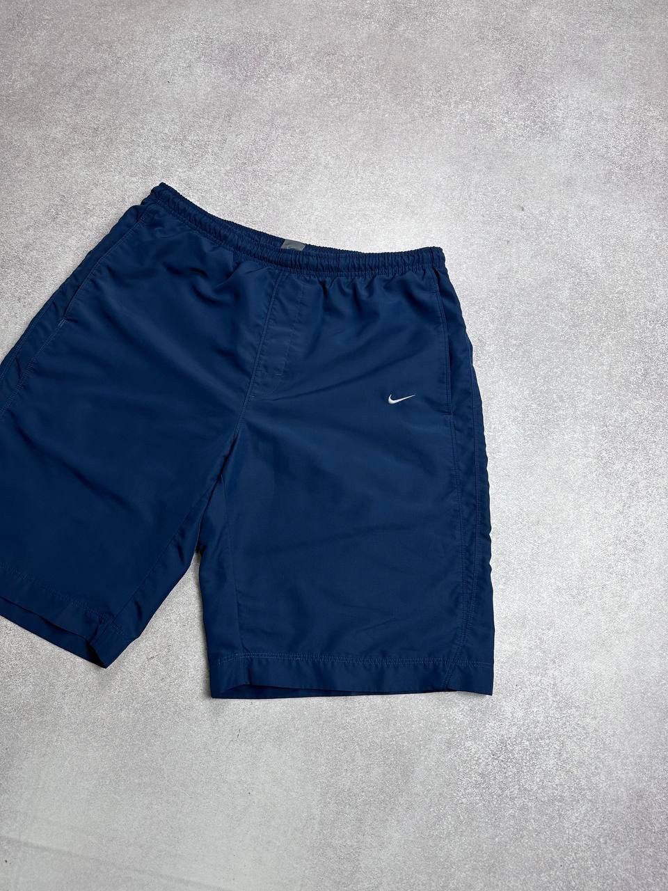 Nike Vintage Nike Swoosh Nylon Running Shorts L Size US 34 / EU 50 - 2 Thumbnail