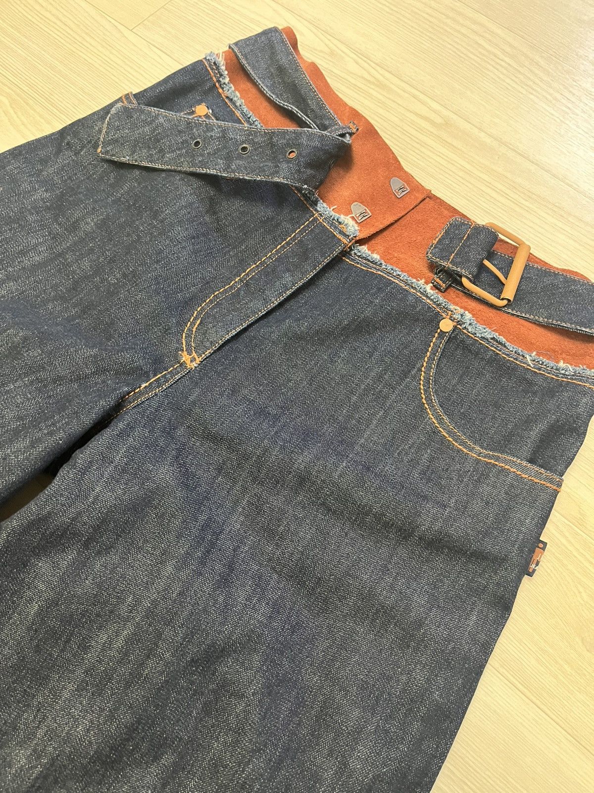 Jean Paul Gaultier 27 Jean Paul Gaultier belted leather Super wide denim pants Size US 30 / EU 46 - 4 Thumbnail