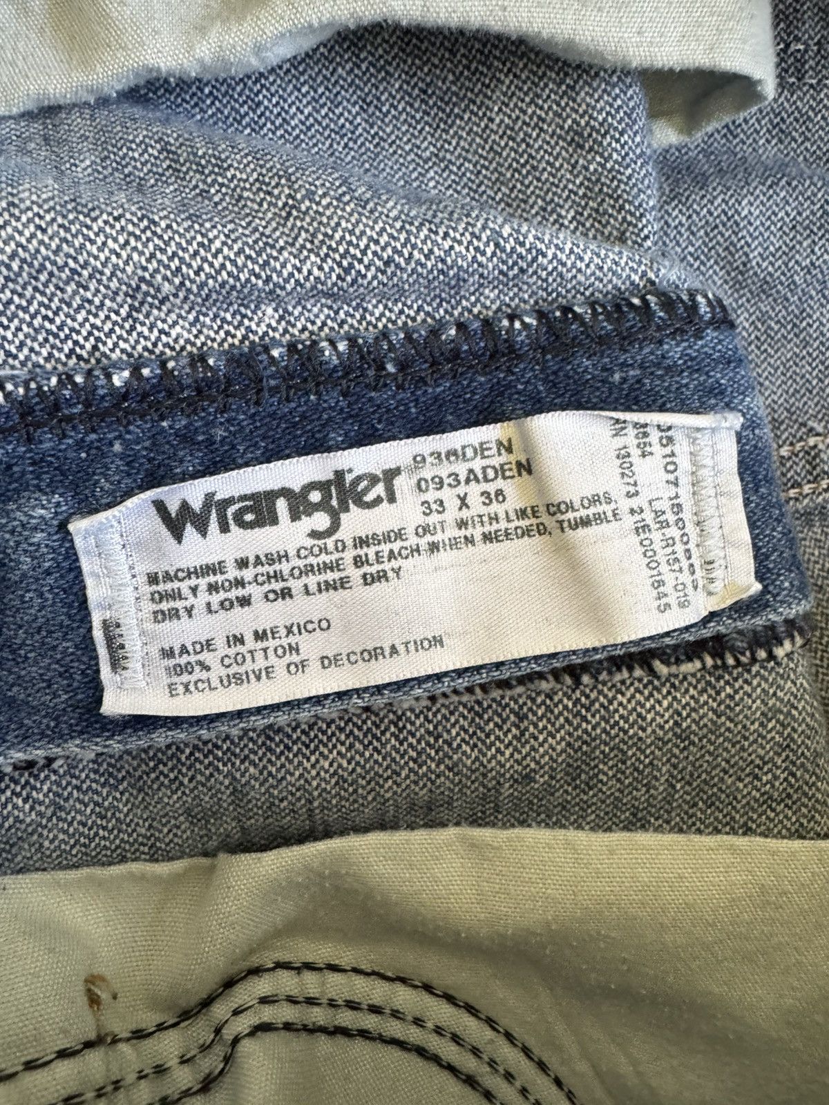 Wrangler Wrangler 33x36 womens blue jeans 100% cotton Size 33" - 2 Thumbnail