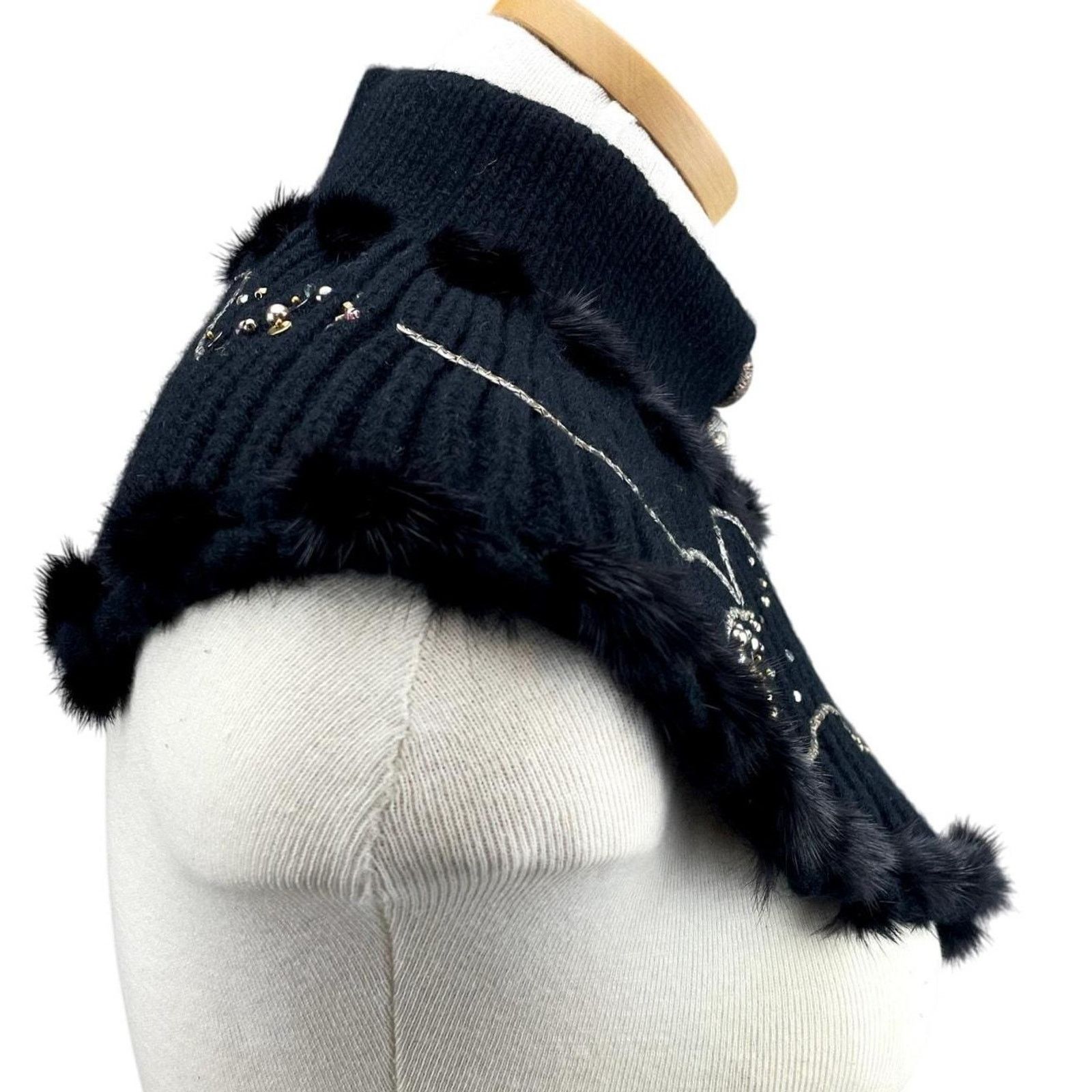 Handmade MINAPOE Wrap Scarf Black Cashmere Fur Button Handmade Collar Size ONE SIZE - 2 Thumbnail