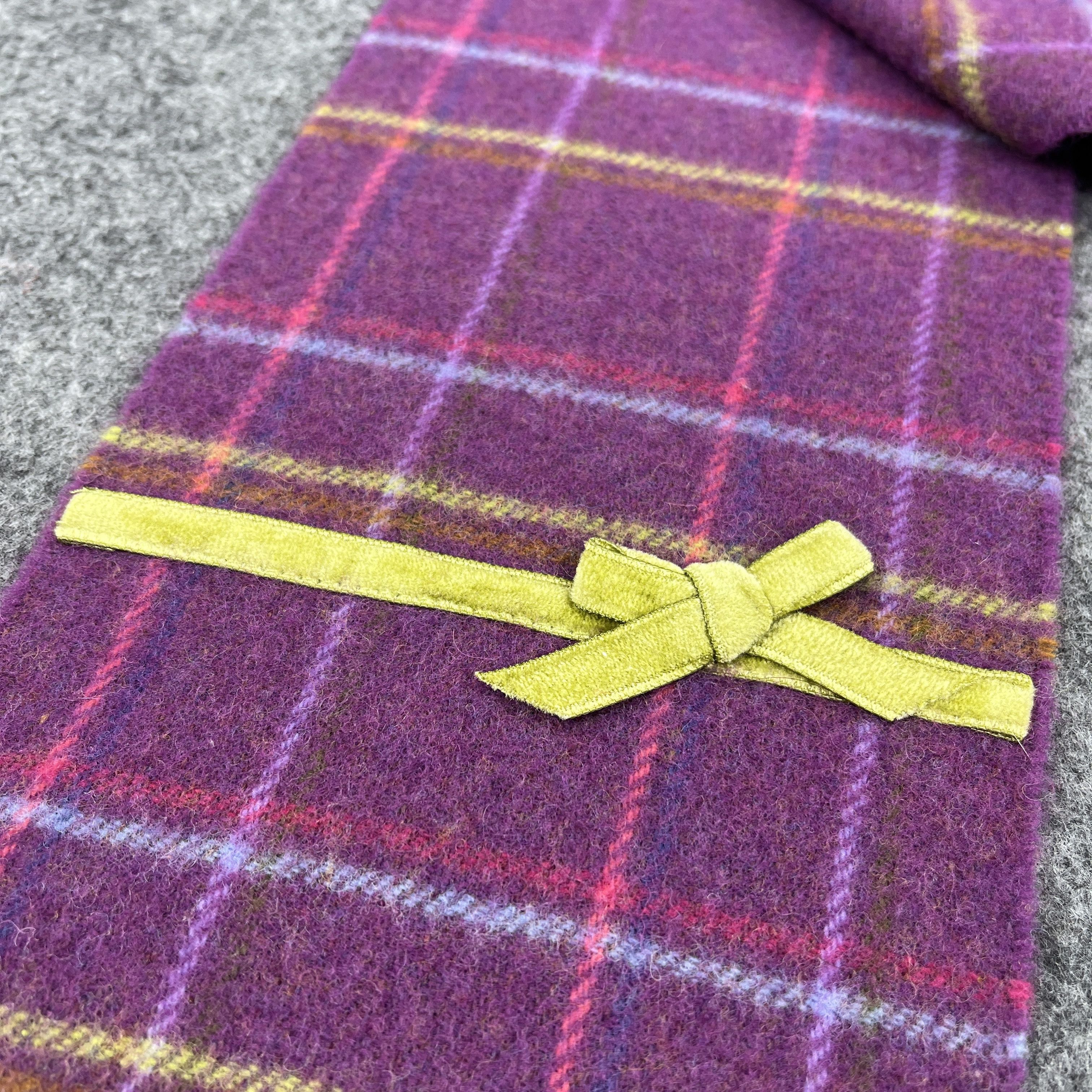 Johnstons Of Elgin Johnstons Of Elgin Scarf / Muffler / Neckwear T1108 Size ONE SIZE - 10 Thumbnail