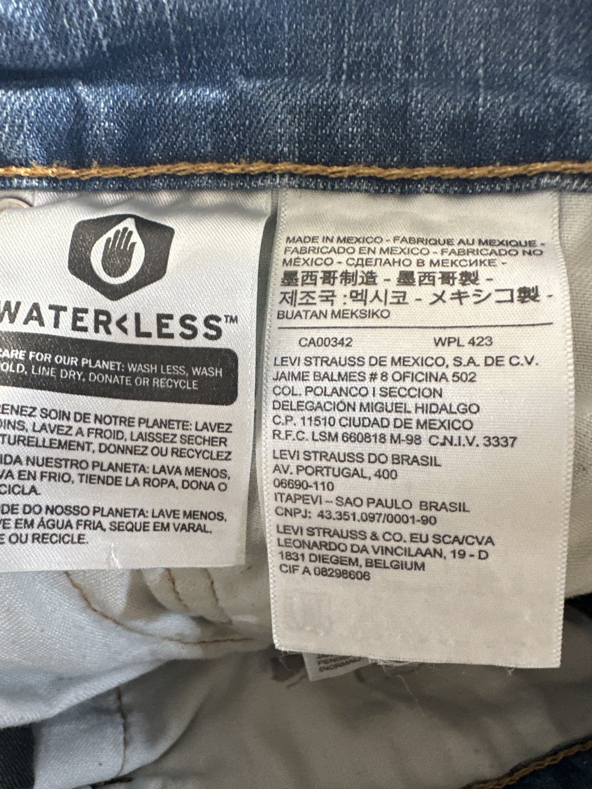 Levi's Levi’s 514™ STRAIGHT FIT MEN'S JEANS Size US 40 / EU 56 - 8 Thumbnail