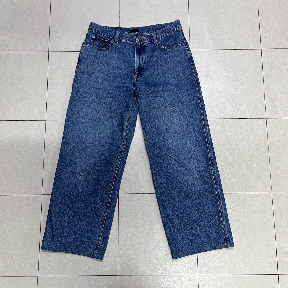 Uniqlo Uniqlo Wide/Baggy Jeans Size 30" / US 8 / IT 44 - 1 Thumbnail