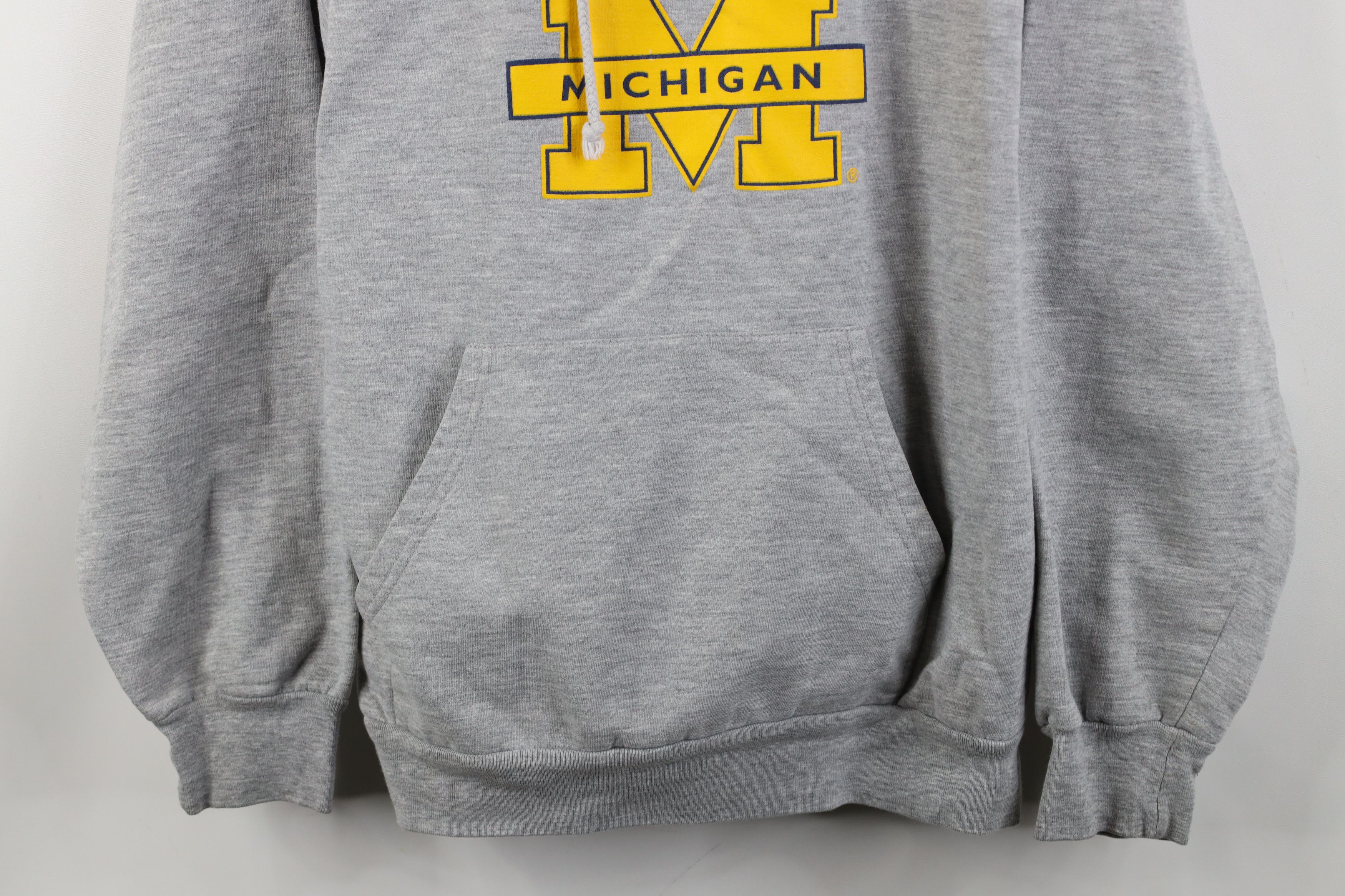 Vintage Vintage 90s University of Michigan Hoodie Sweatshirt Gray Size US S / EU 44-46 / 1 - 3 Thumbnail