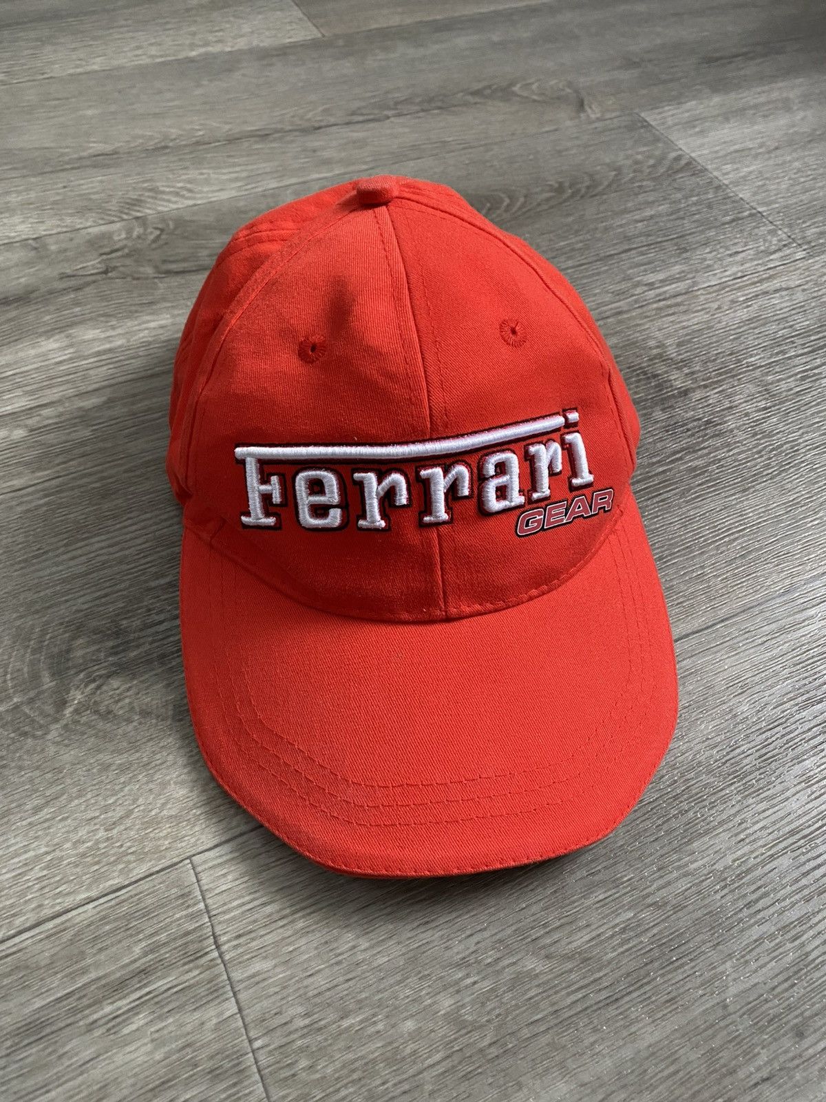 Ferrari × Vintage 🫧Ferrari Gear Official Cap Size ONE SIZE - 2 Thumbnail