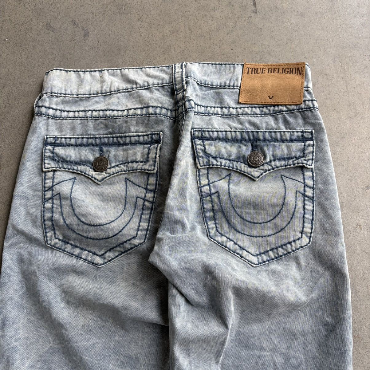True Religion × Vintage Y2K True Religion Jean Shorts Cropped Grunge Fit 31" Jorts Size US 31 - 5 Thumbnail