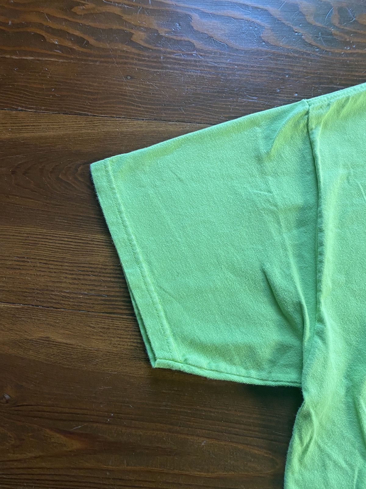 Vintage Vintage 2002 Y2K Roswell UFO Festival Alien Green Tee Size US L / EU 52-54 / 3 - 15 Thumbnail