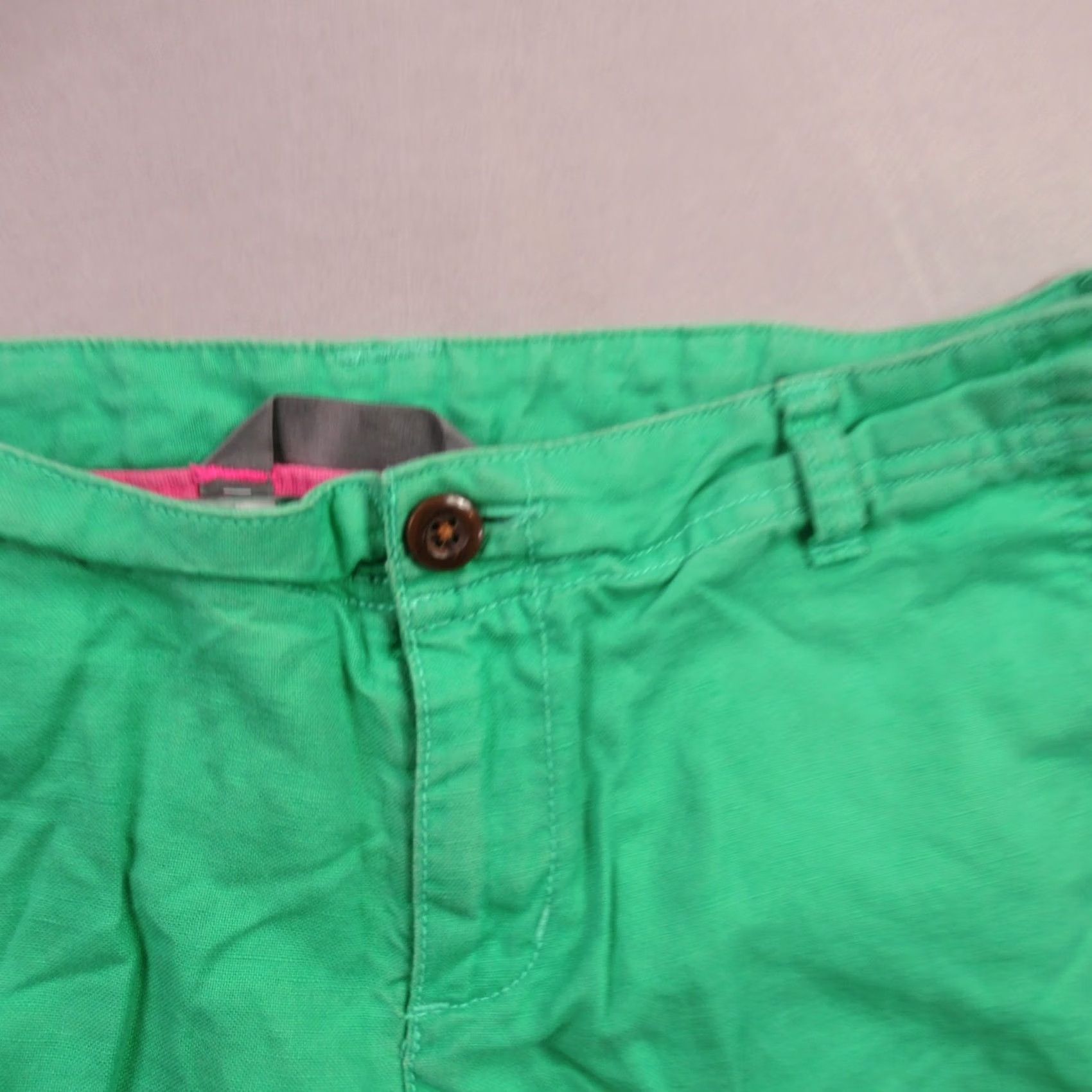 The North Face The North Face Shorts Womens 8 Lightweight Outdoors Pockets Chino Green Regular Rise 8.5-10.5 in Adjustable Pocketing Casual Outdoor Size 30" / US 8 / IT 44 - 2 Thumbnail