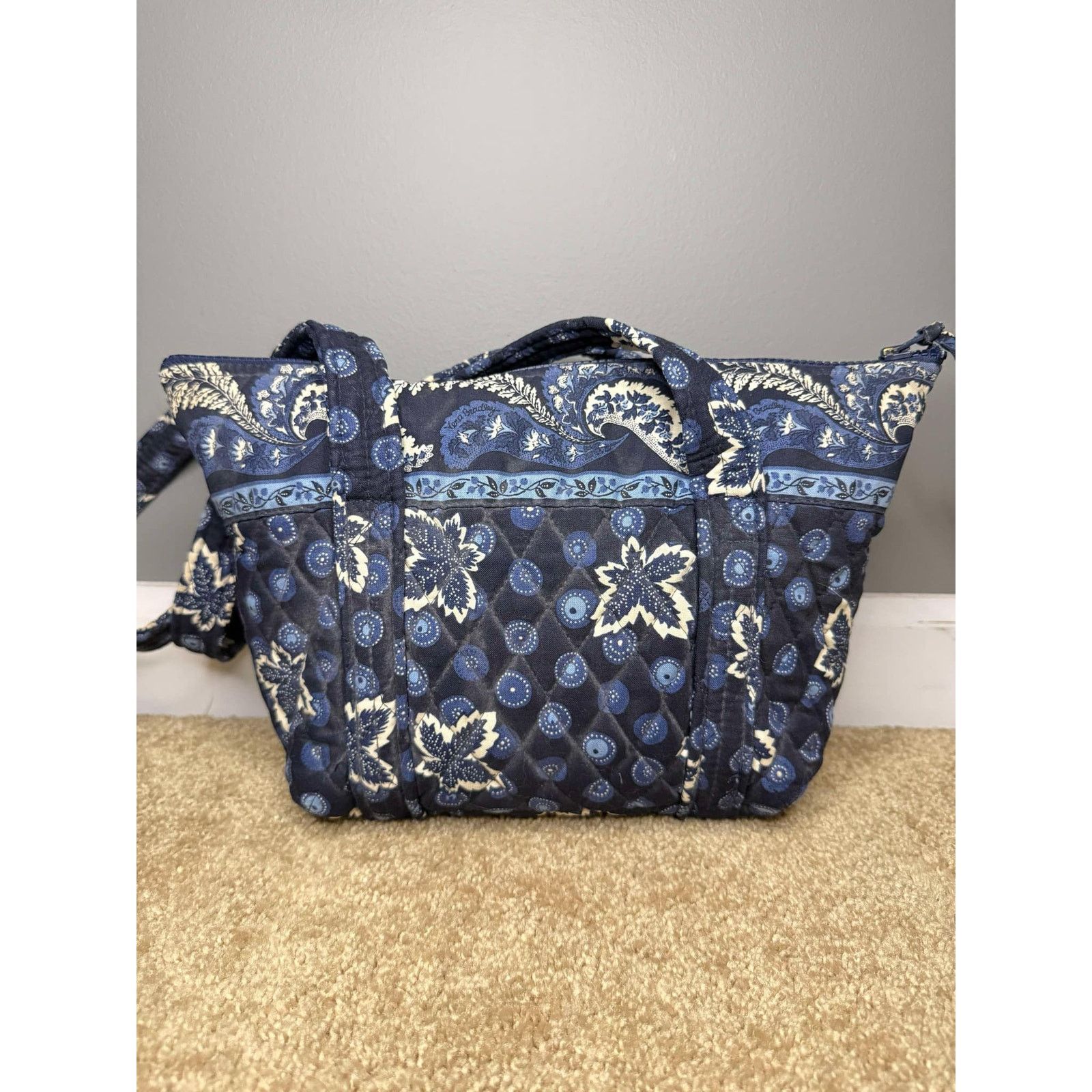 Vera Bradley Vera Bradley Quilted Tropical Shoulder Tote Bag Navy Blue Size ONE SIZE - 5 Thumbnail