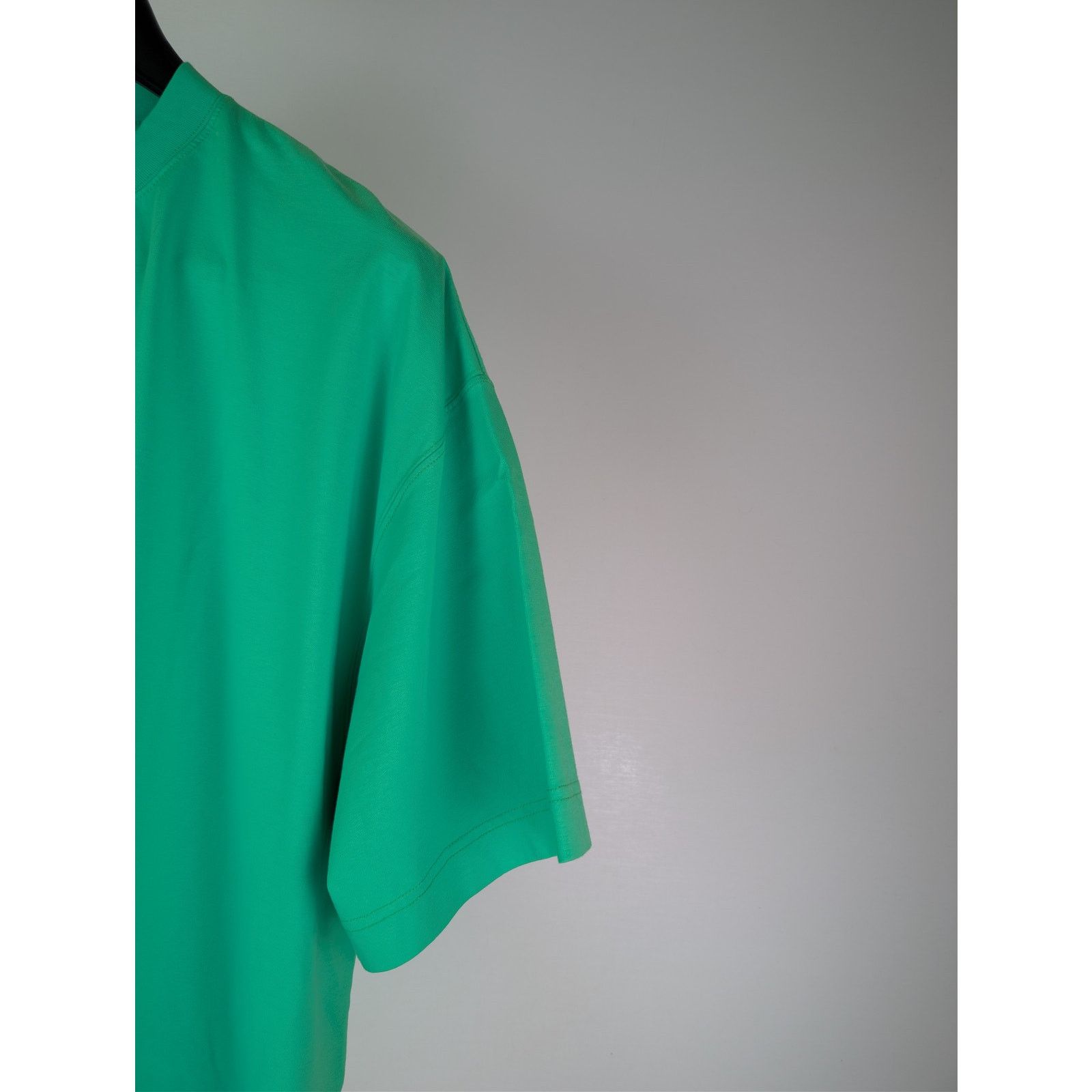 Vetements o1rshd1 Oval Logo Cropped Boxy T-Shirt in Green Size US L / EU 52-54 / 3 - 5 Thumbnail