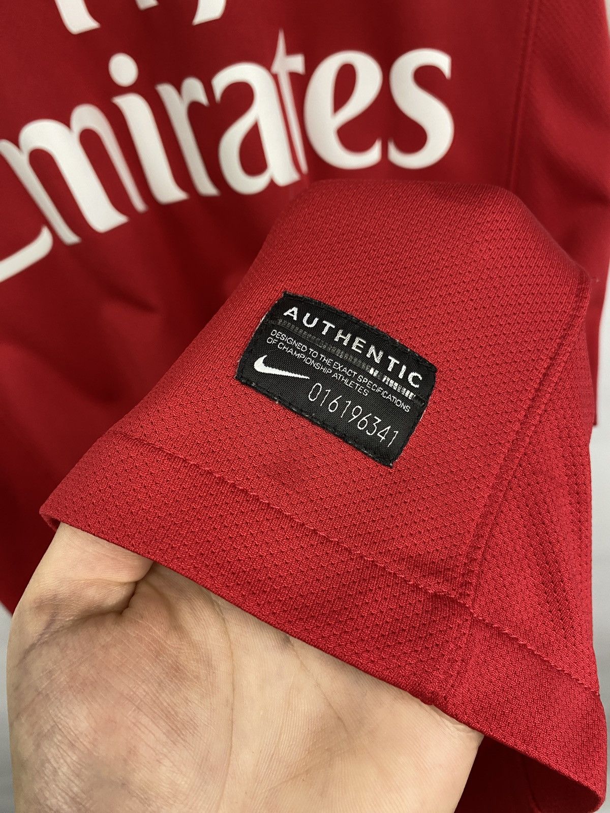 Nike 🏴󠁧󠁢󠁥󠁮󠁧󠁿 Nike Arsenal 2011 Jersey Soccer Football Shirt Rare Retro Size US S / EU 44-46 / 1 - 7 Thumbnail