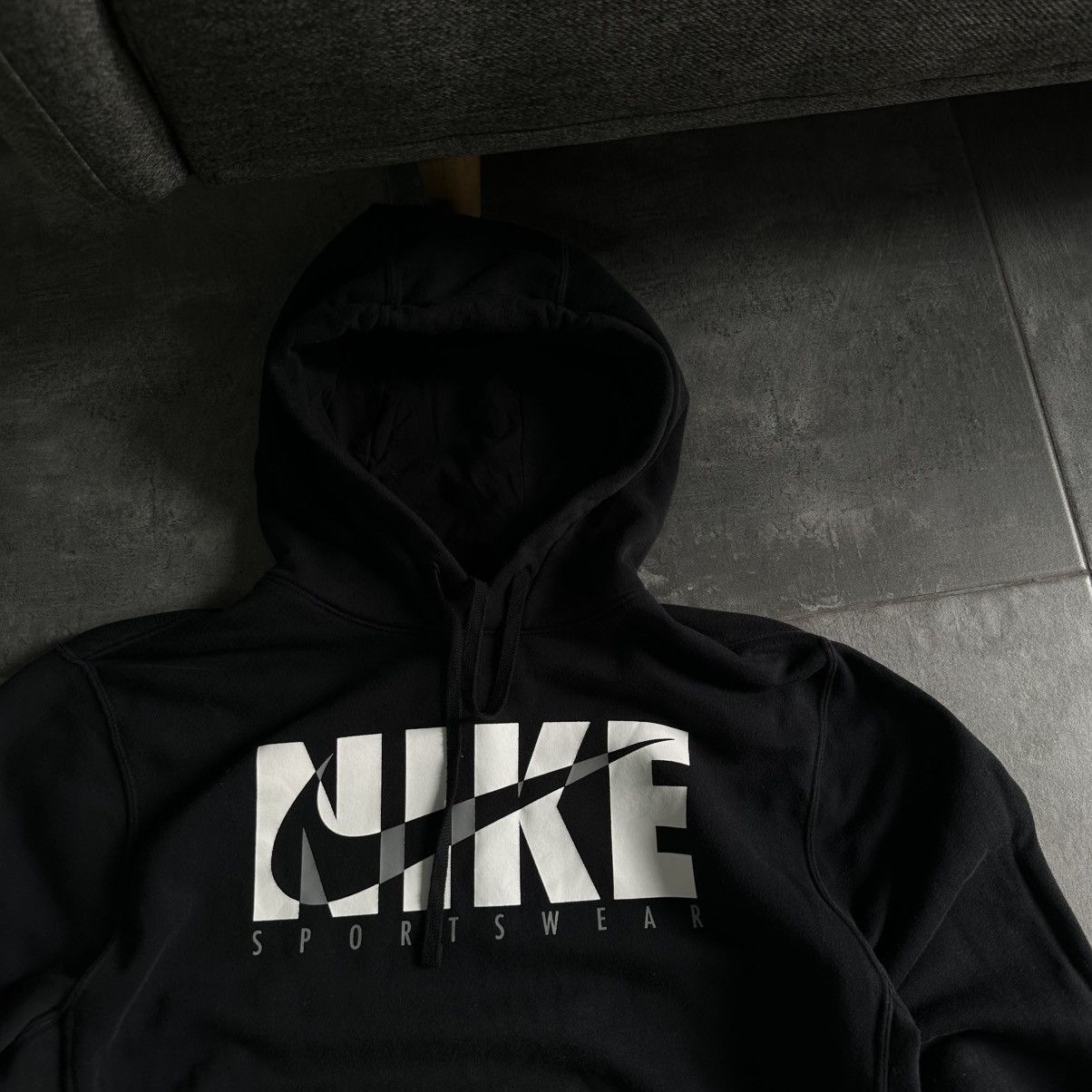 Nike × Vintage Vintage Nike Hoodie Big Logo Sportwear Y2K 00s Size US M / EU 48-50 / 2 - 5 Thumbnail