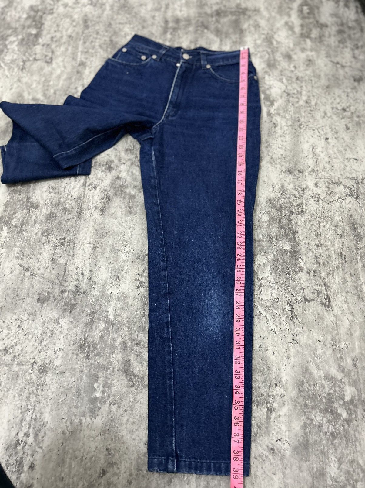 Gucci Gucci Embroidery Logo Back Pocket Jeans Size US 27 - 25 Thumbnail
