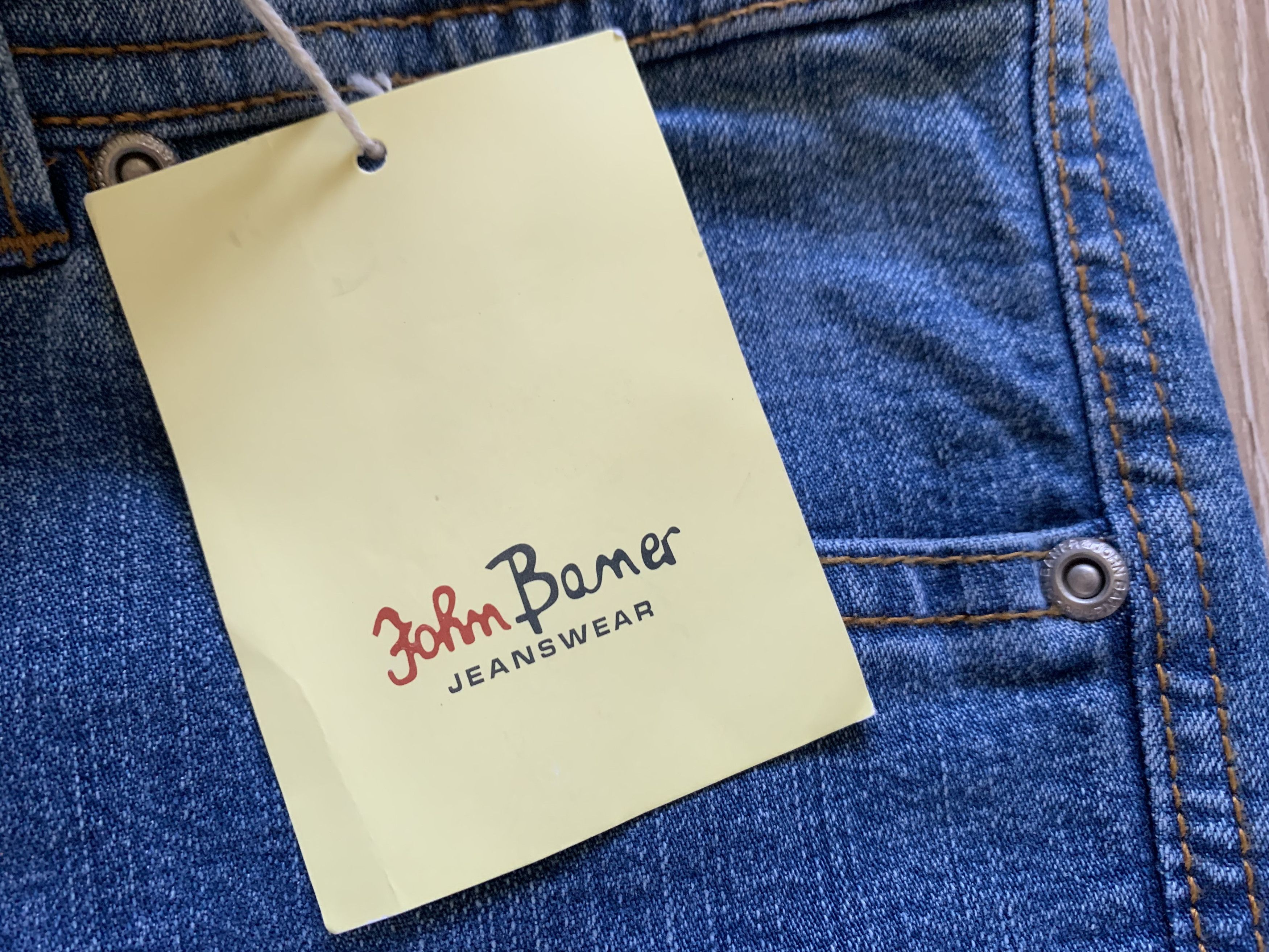 John Baner John Baner Womens High Waist Bell Bottom Jeans Size 27" / US 4 / IT 40 - 7 Thumbnail