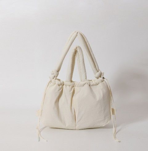 Japanese Brand Huskycat fluffy drawstring shoulder bag Size ONE SIZE - 2 Thumbnail