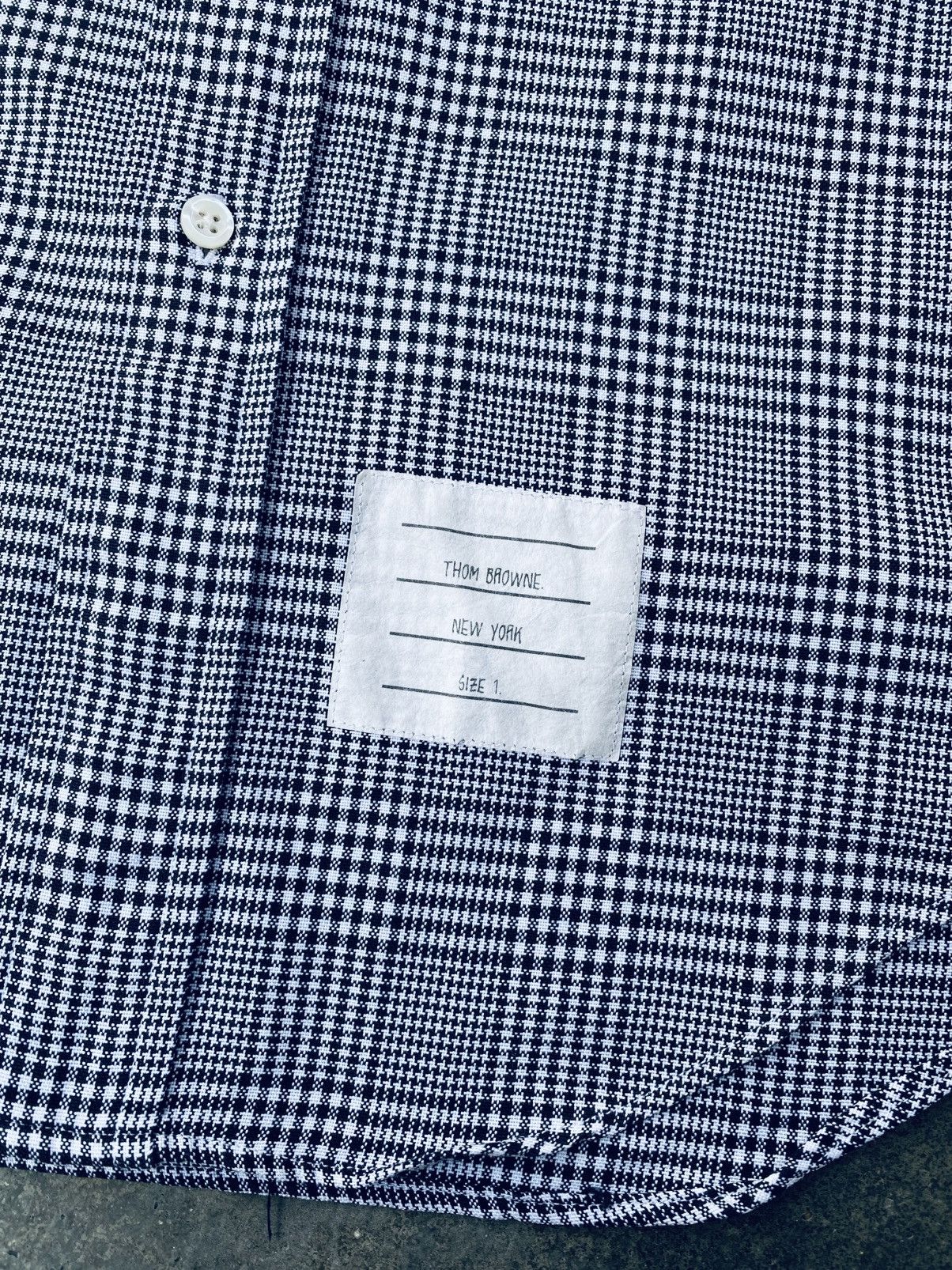 Thom Browne Thom Browne New York Button Ups Long Sleeve Size M / US 6-8 / IT 42-44 - 3 Thumbnail