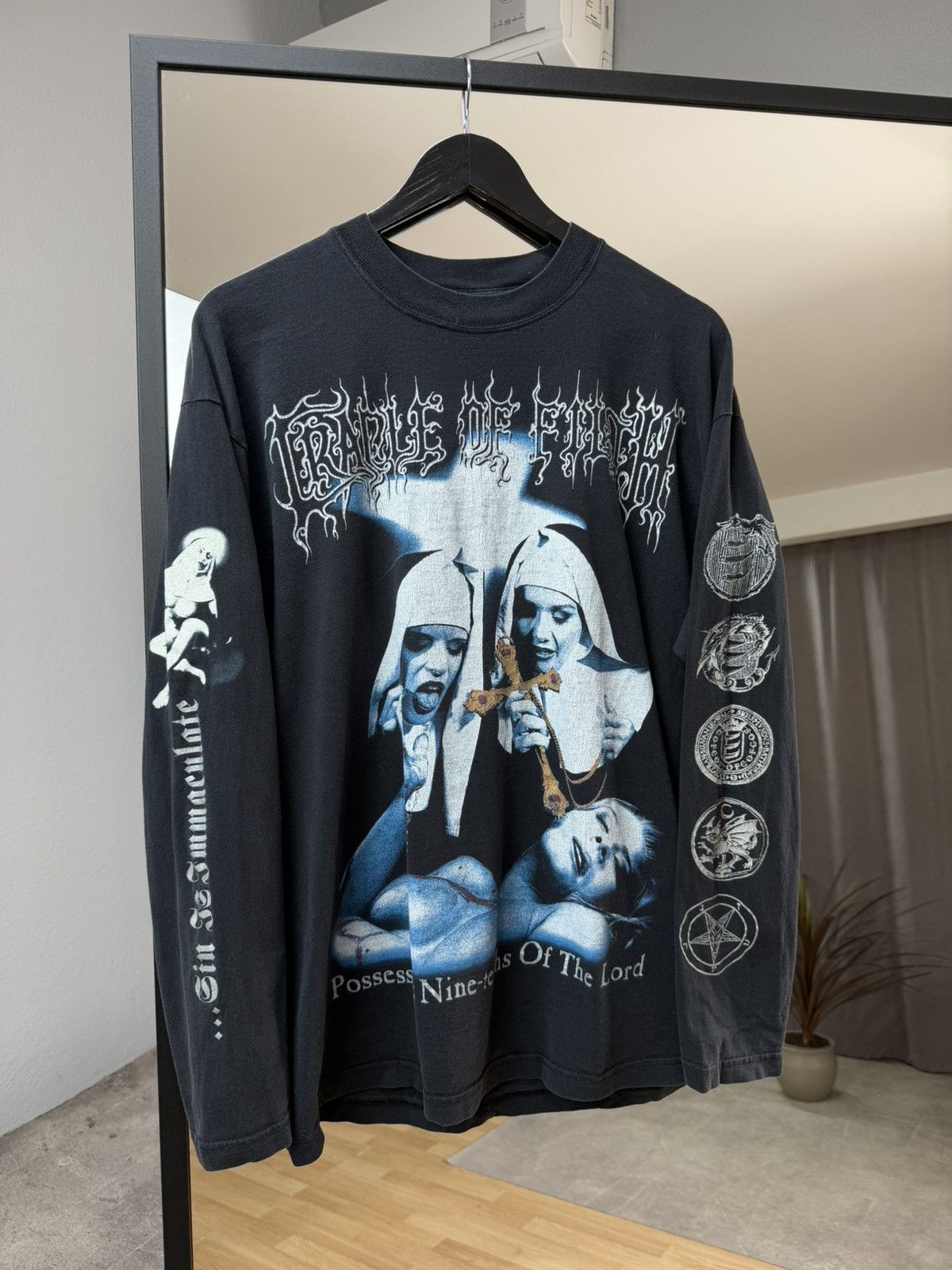 Band Tees Cradle Of Filth 1998 Decadence Is A Virtue Long Sleeve Size US L / EU 52-54 / 3 - 1 Thumbnail