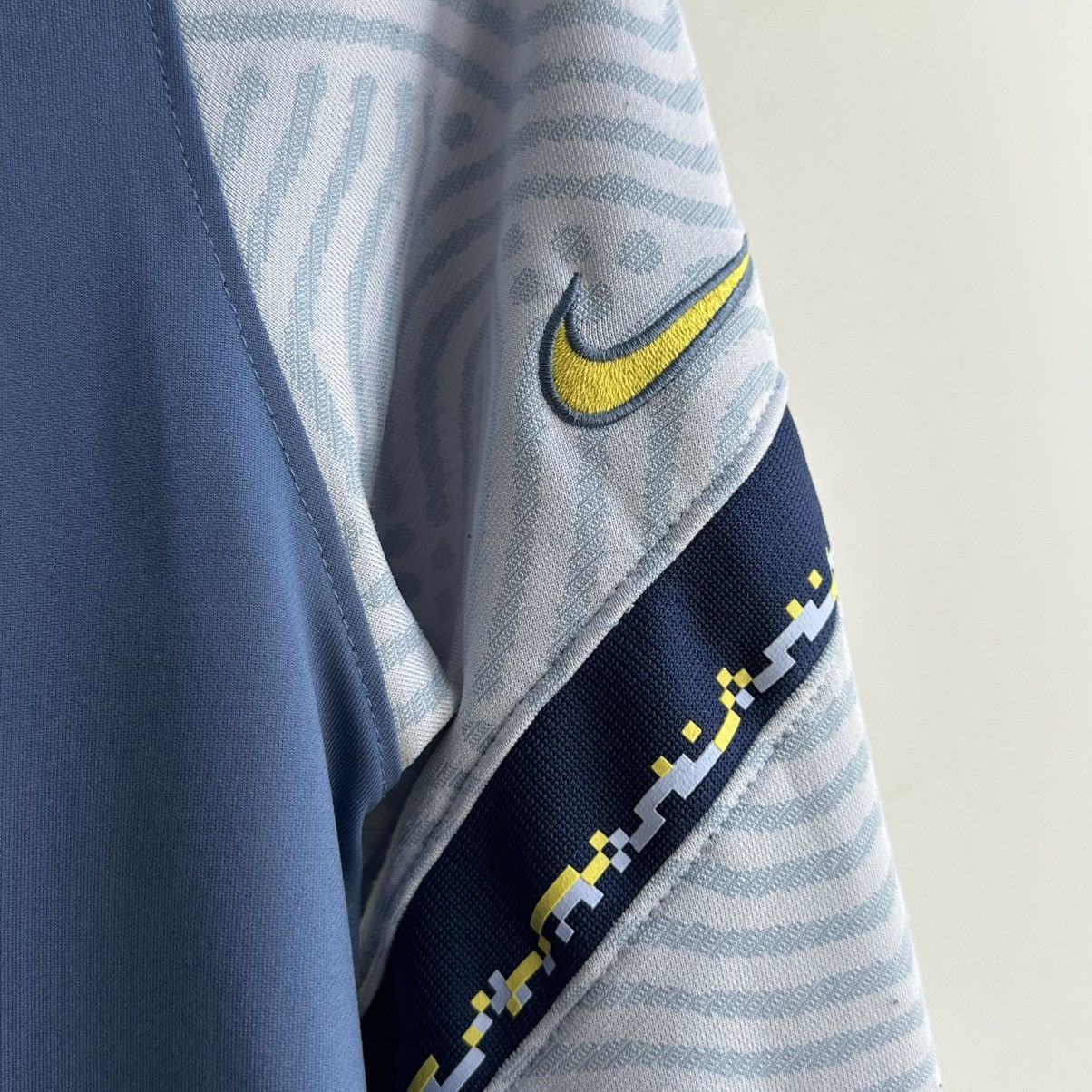 Nike Nike FC Tottenham Hotsput 2020/21 Soccer Training Shirt Size US S / EU 44-46 / 1 - 6 Thumbnail