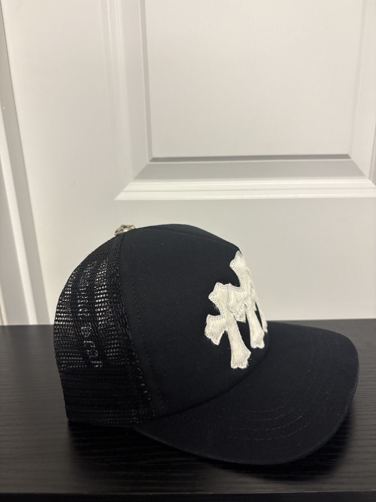 Chrome Hearts Chrome Hearts Cemetery Cross White Calf Hair Hat Size ONE SIZE - 3 Thumbnail