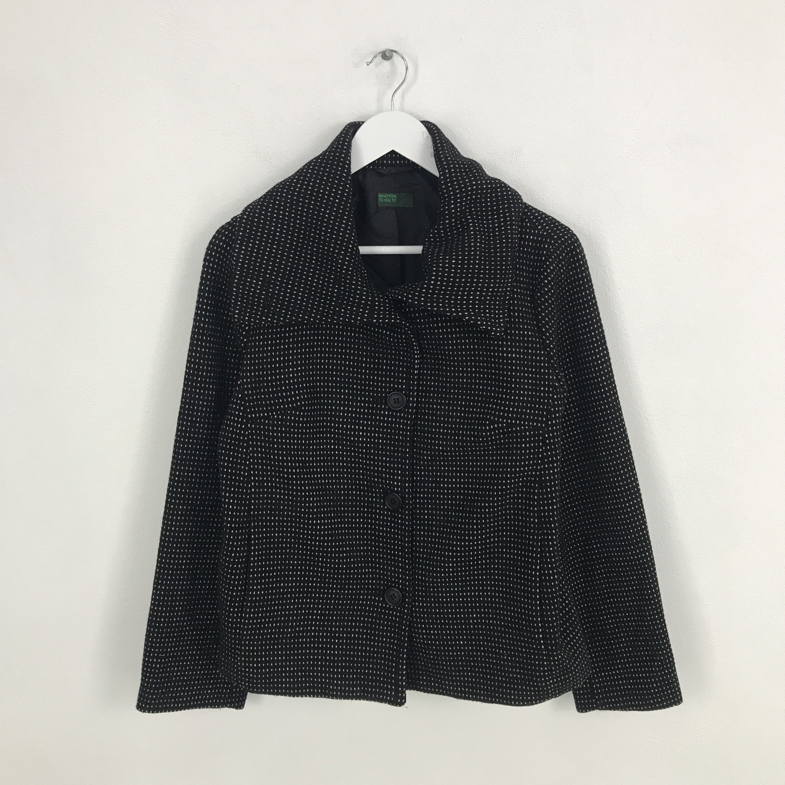 Benetton Rare Benetton to you to Button up wool jacket Size US L / EU 52-54 / 3 - 1 Thumbnail