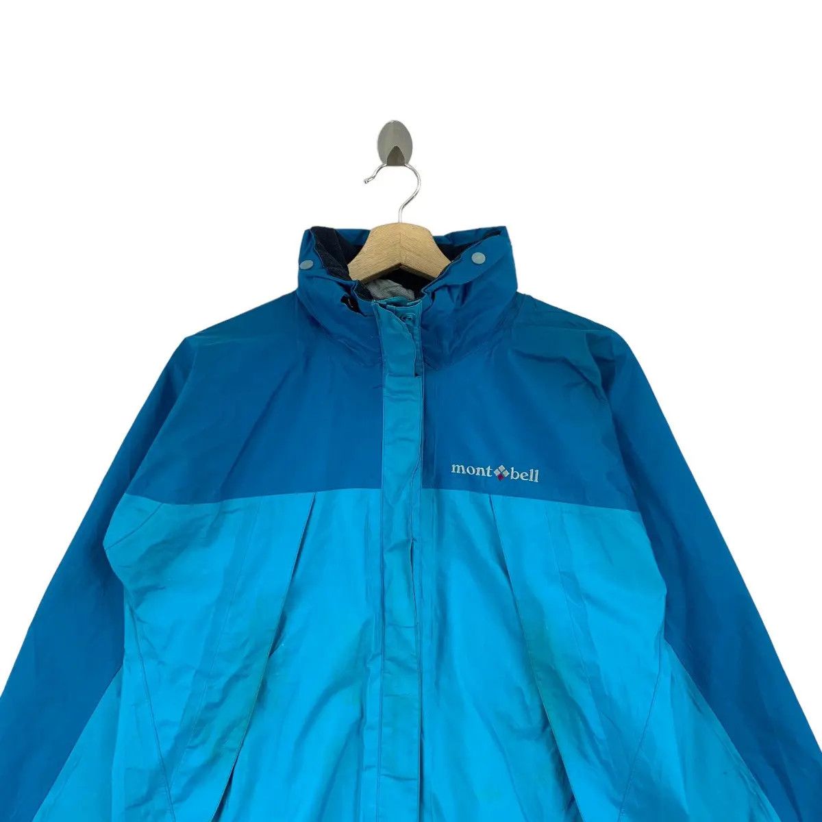 Montbell Vintage MONTBELL JAPAN Outdoor Blue Nylon Hoodie Jacket Size M / US 6-8 / IT 42-44 - 4 Thumbnail