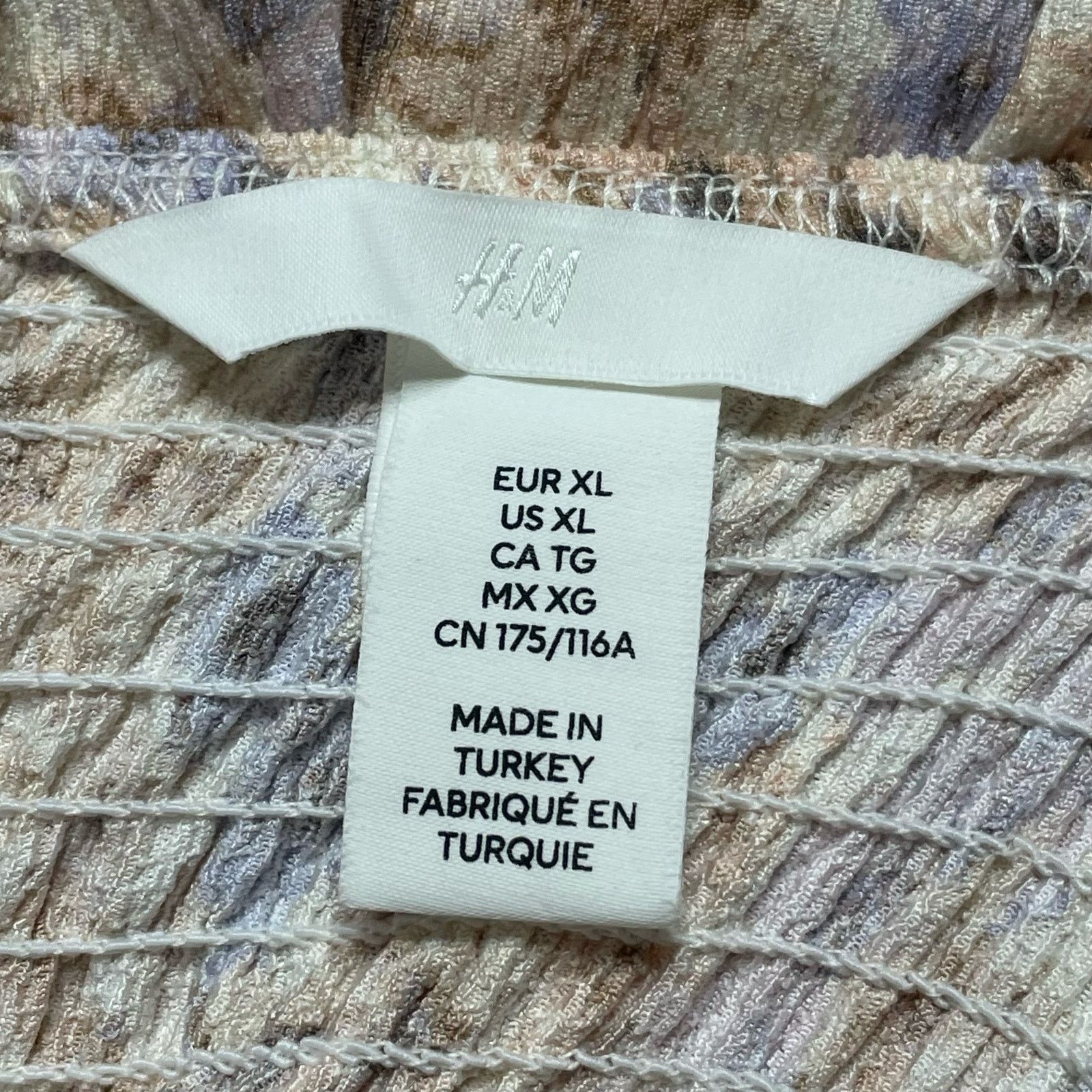 H&M H&M Smocked Dress Size XL Size XL / US 12-14 / IT 48-50 - 2 Thumbnail