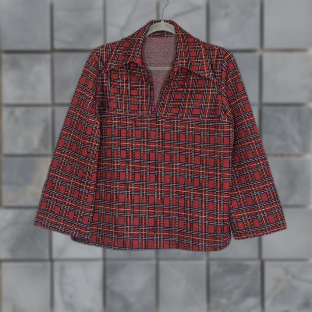 Vintage VINTAGE Shirt Unisex Adults M Red Groovy Big Collar 70s Plaid Christmas Blouse Size M / US 6-8 / IT 42-44 - 1 Thumbnail