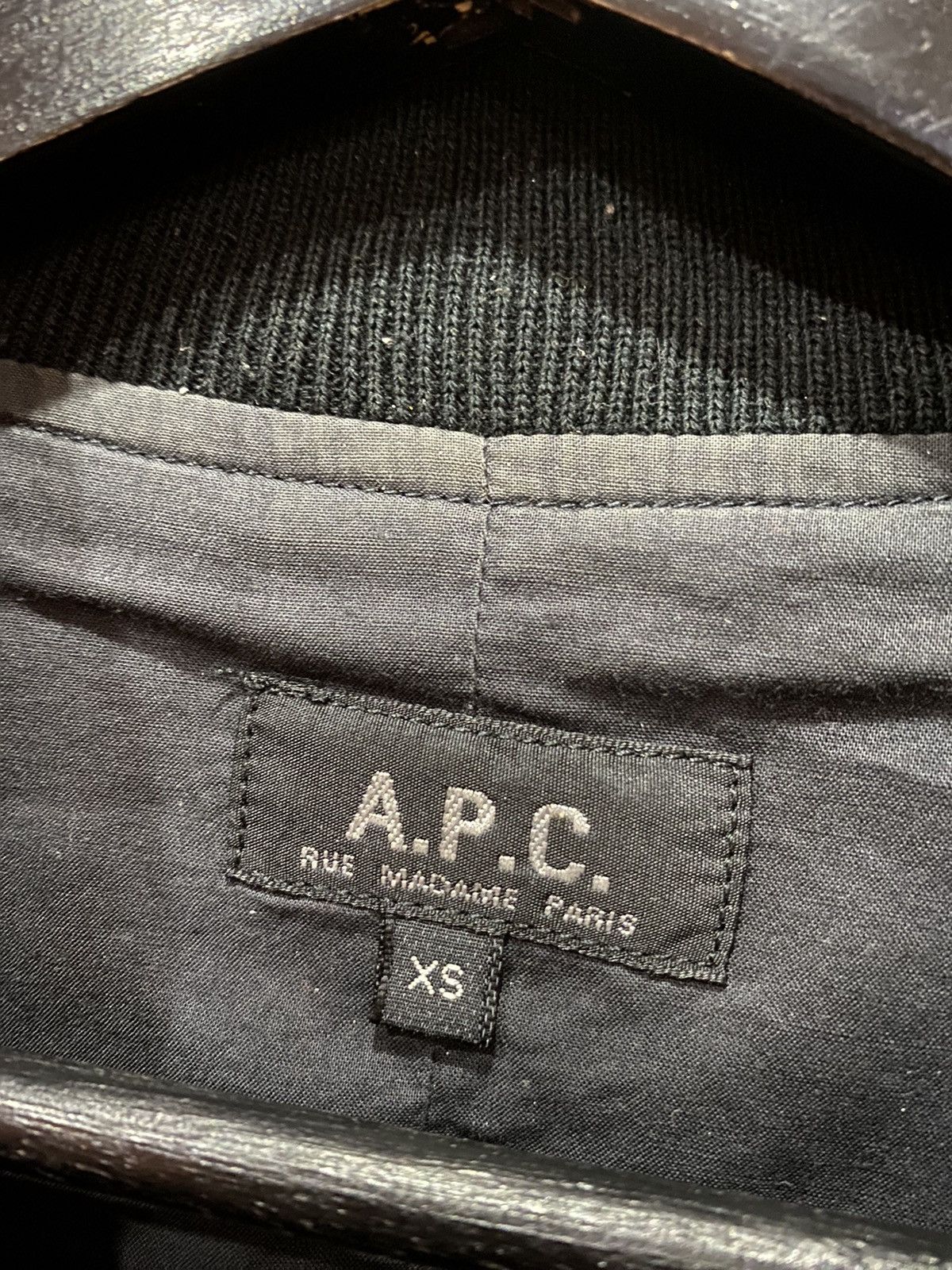 A.P.C. A.P.C. Black Bomber Jacket – Timeless Minimalist Style Size US XS / EU 42 / 0 - 6 Thumbnail