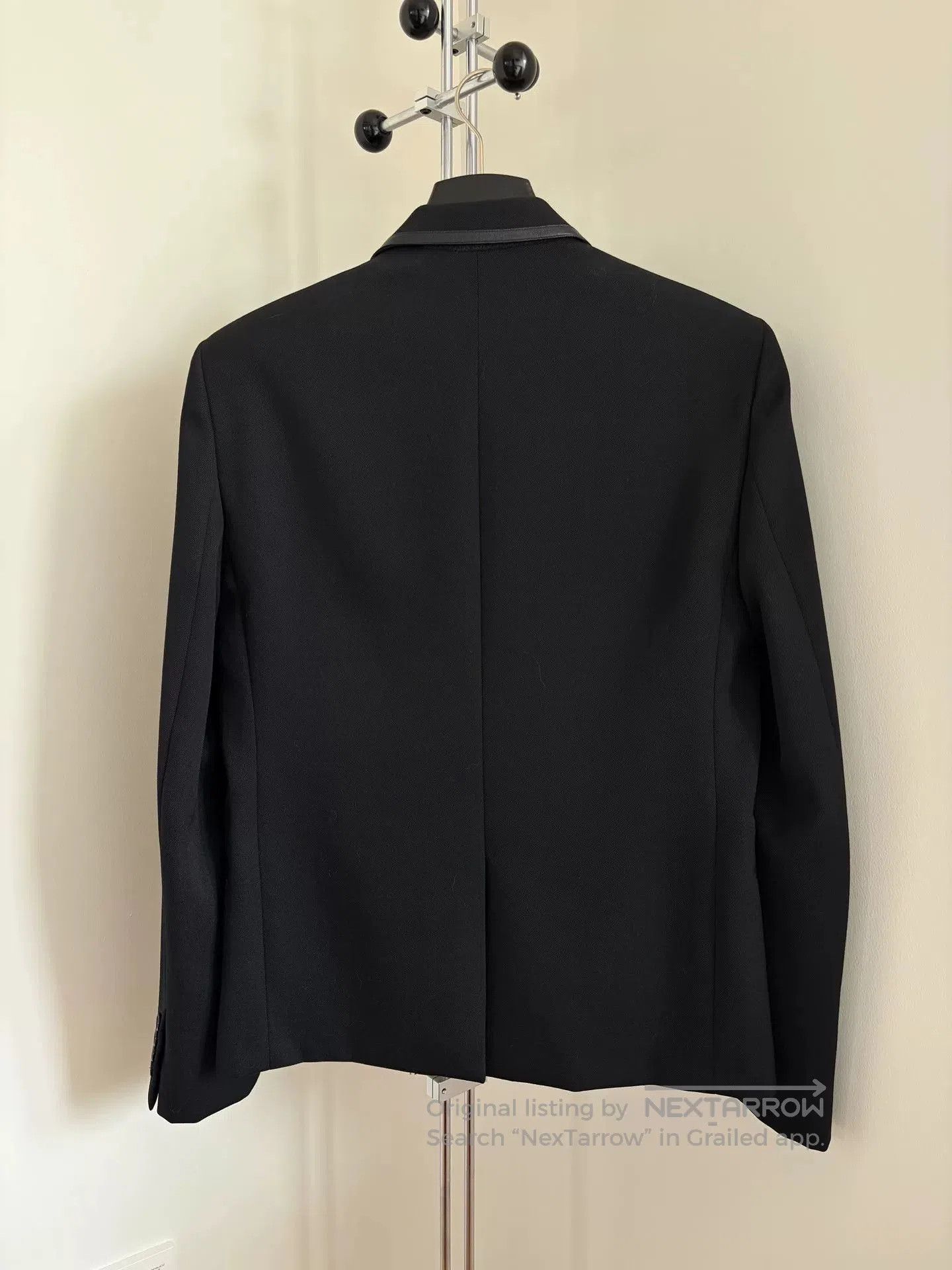 Saint Laurent Paris Saint Laurent Black Trimmed Blazer. Size US M / EU 48-50 / 2 - 3 Thumbnail