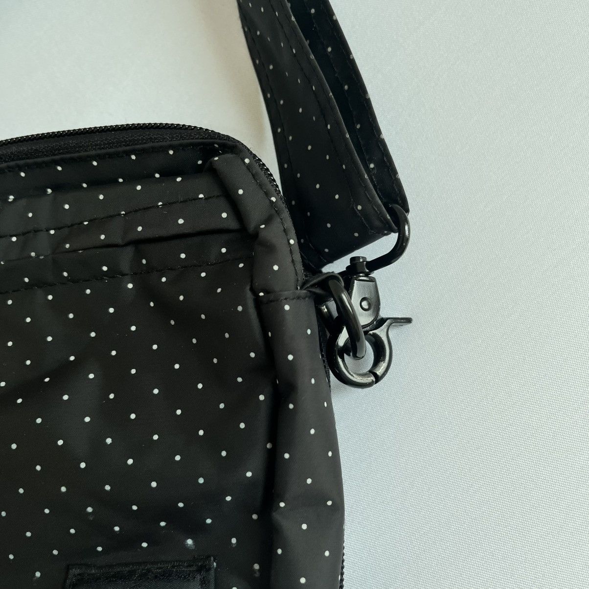 Head Porter HEAD PORTER BLACKBEAUTY SLING BAG Size ONE SIZE - 4 Thumbnail