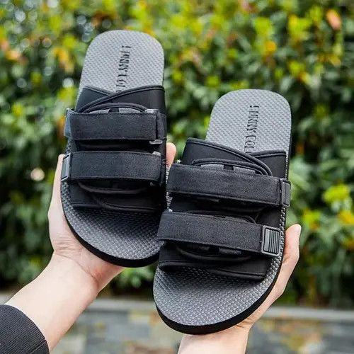 image of Vintage Unbranded Black Japanese Style Strap Sandals, Men's (Size 10)