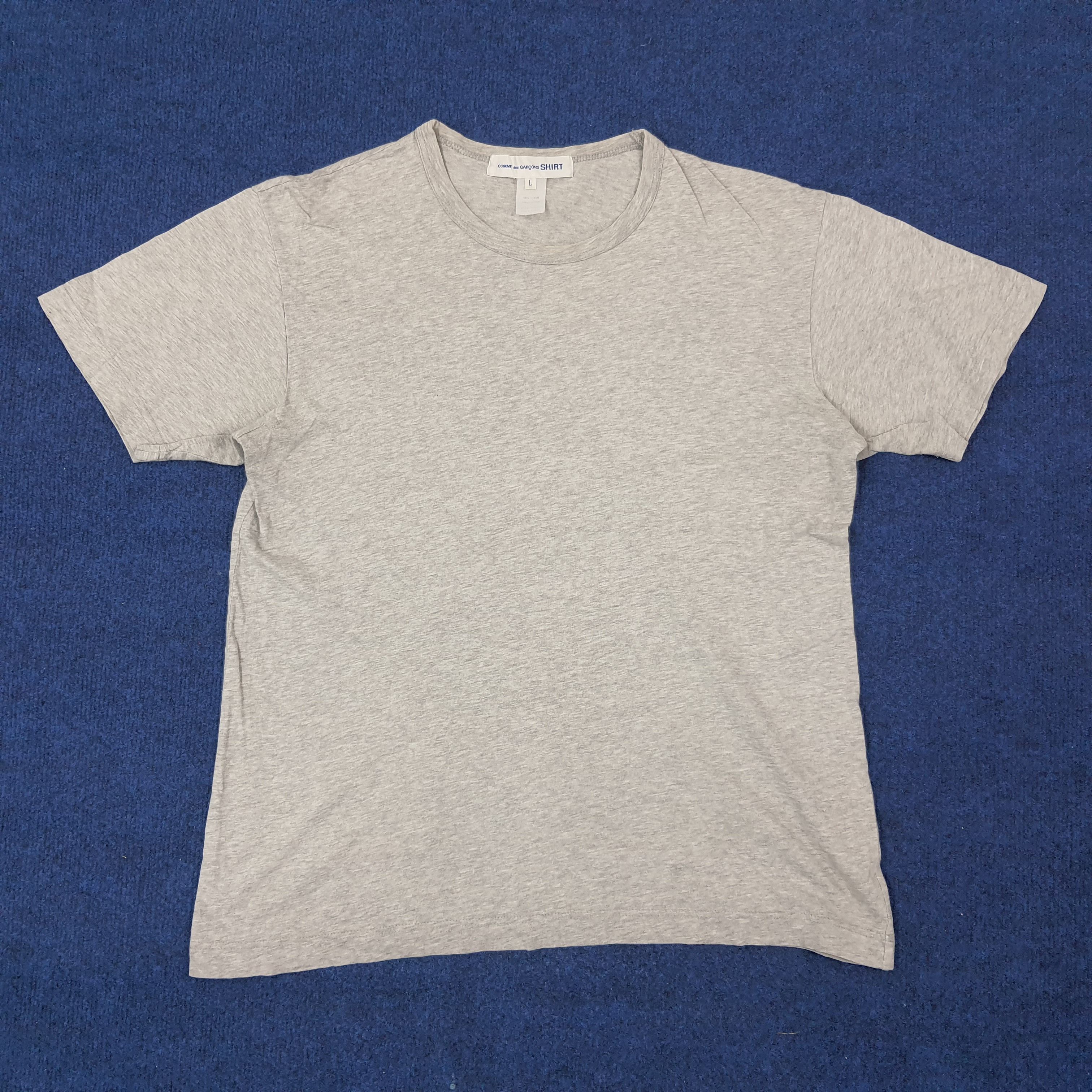 Comme des Garcons Vintage Comme Des Garcons Japanese Brand Tshirt C239N17 Size US L / EU 52-54 / 3 - 1 Thumbnail
