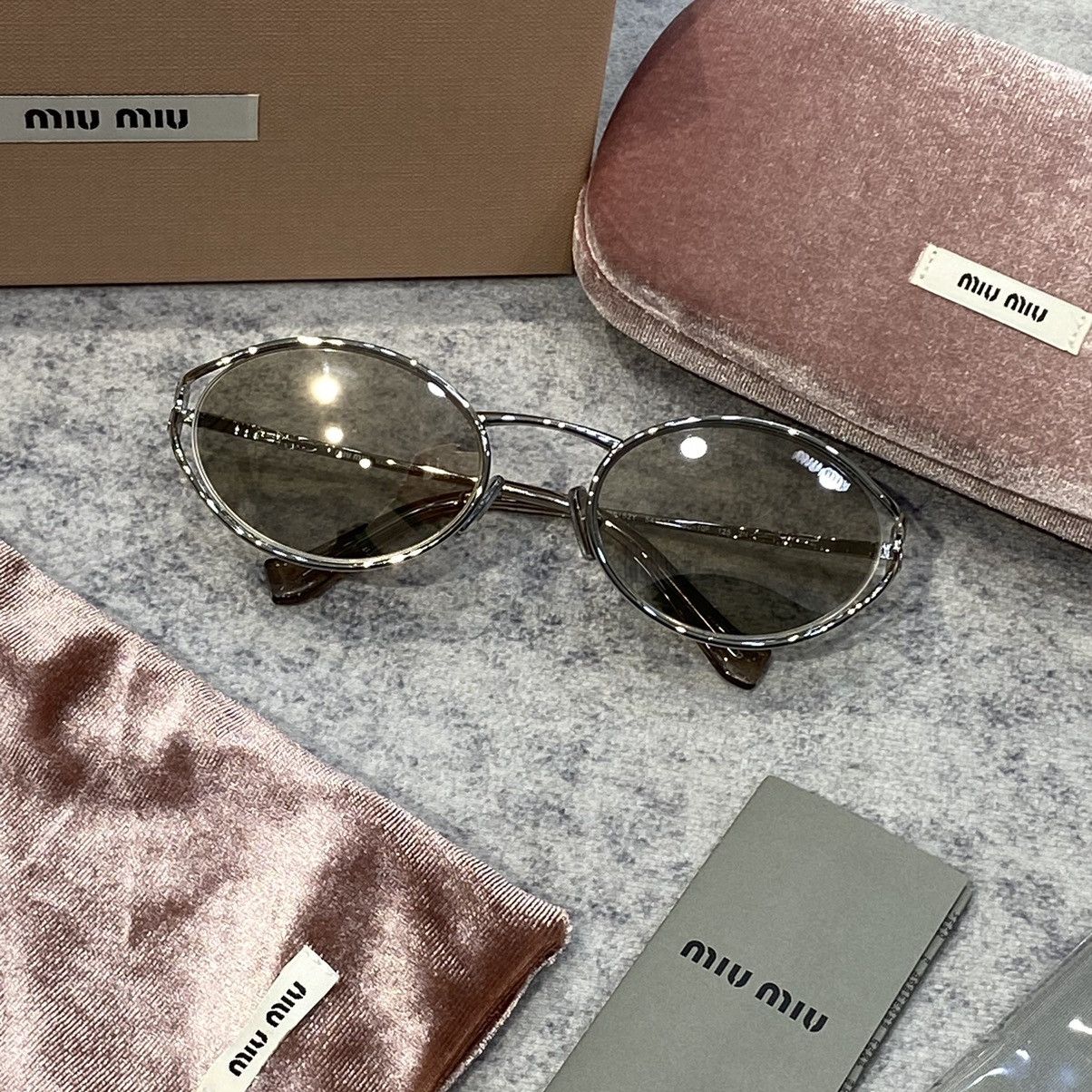 Miu Miu MIU MIU MU 52YS 1BC10F SUNGLASSES Size ONE SIZE - 3 Thumbnail