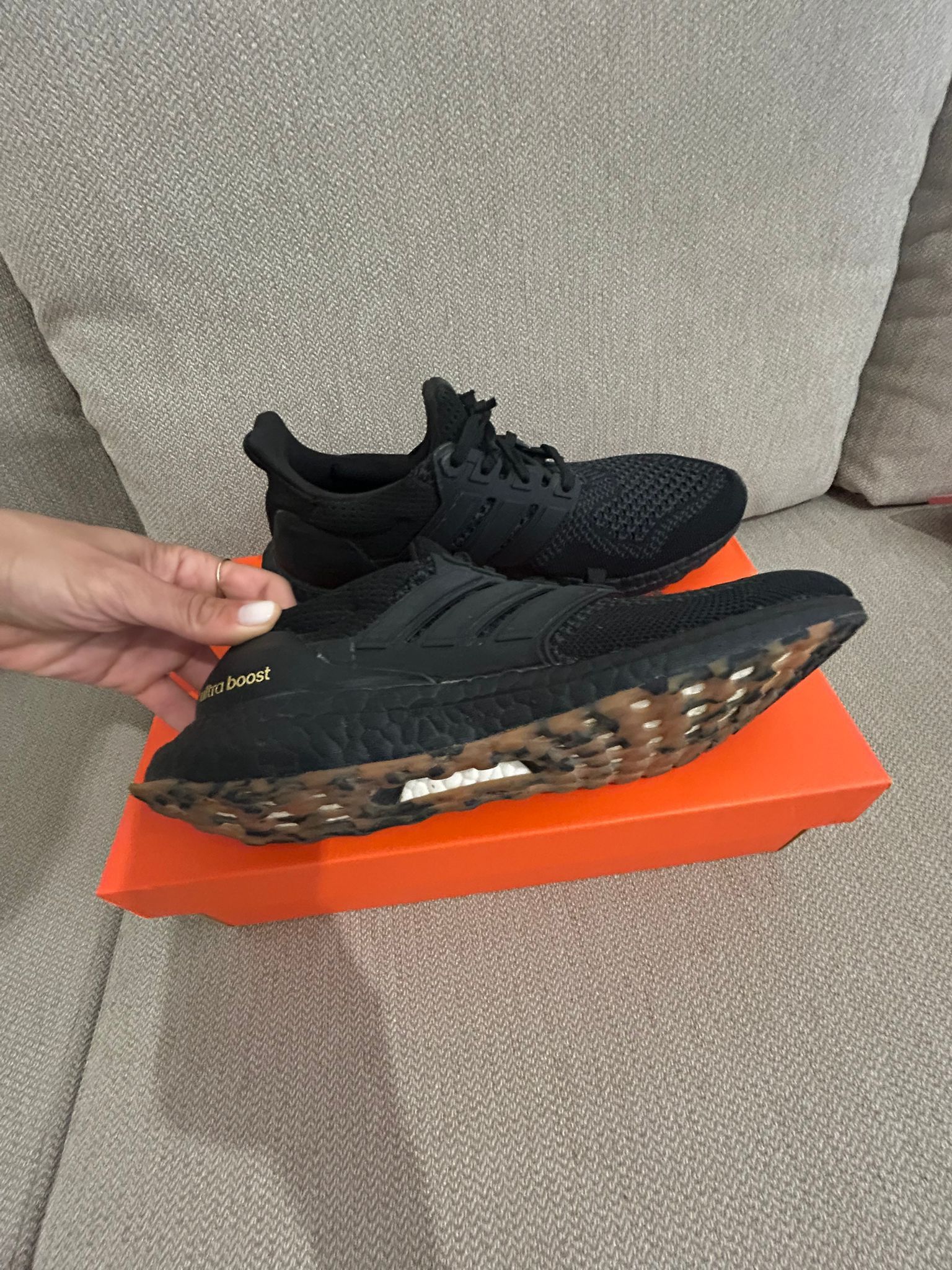 UltraBoost 1.0 Black Gum