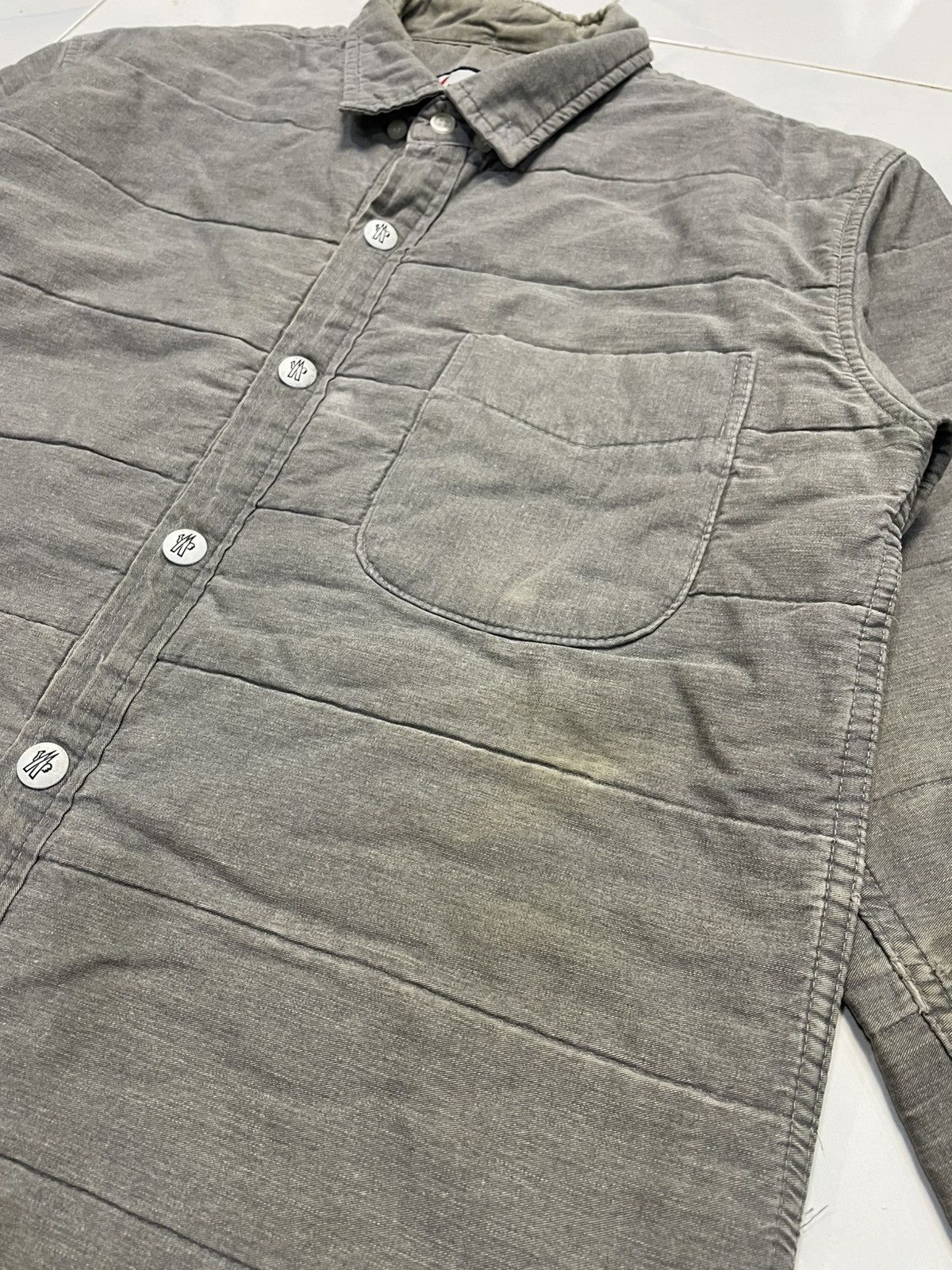 Moncler Vintage Moncler Camme Bleu Distressed Down Shirt Jacket Size US M / EU 48-50 / 2 - 2 Thumbnail
