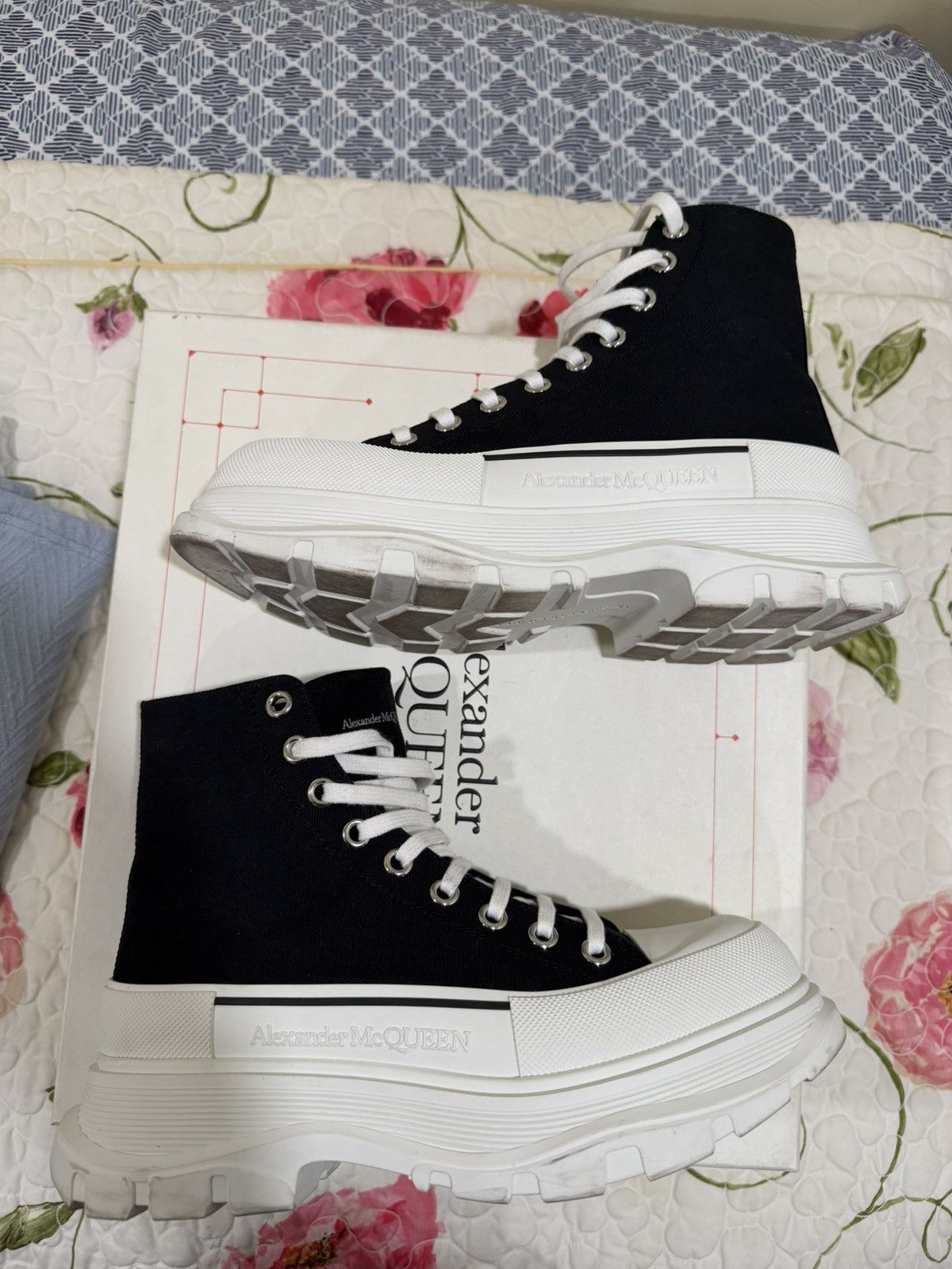Alexander McQueen Black Alexander Mcqueen boots Size US 8 / EU 41 - 4 Thumbnail