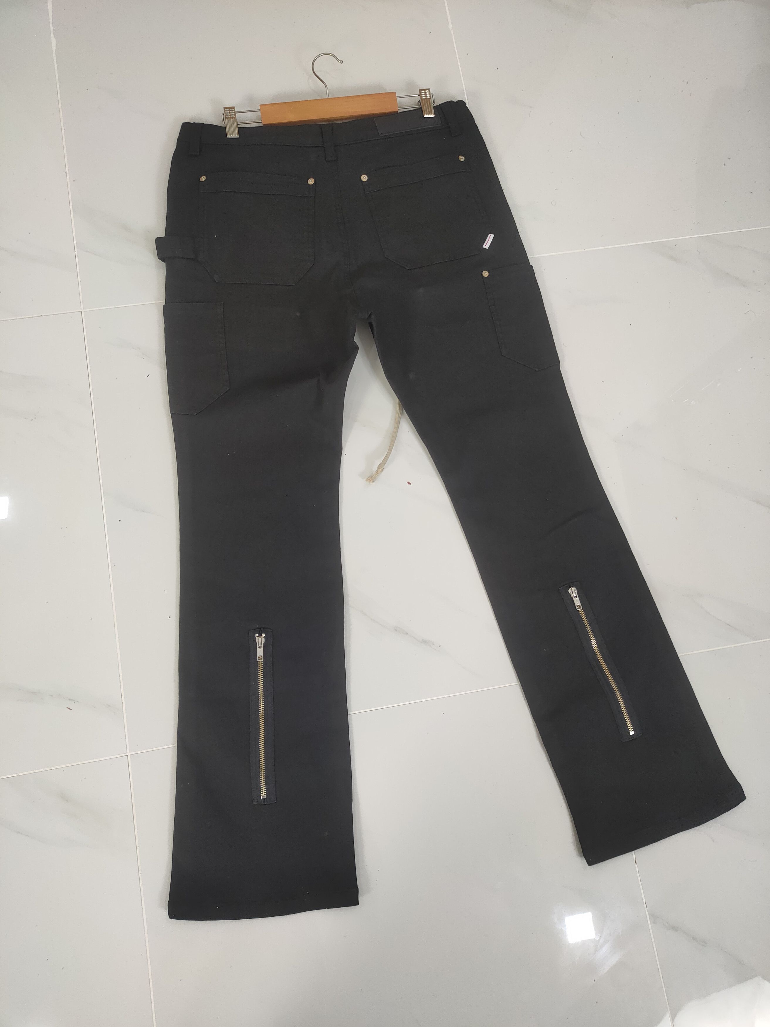 Japanese Brand ATTENTIONROW DOUBLE KNEE FLARED CARGO PANTS Size US 34 / EU 50 - 2 Thumbnail