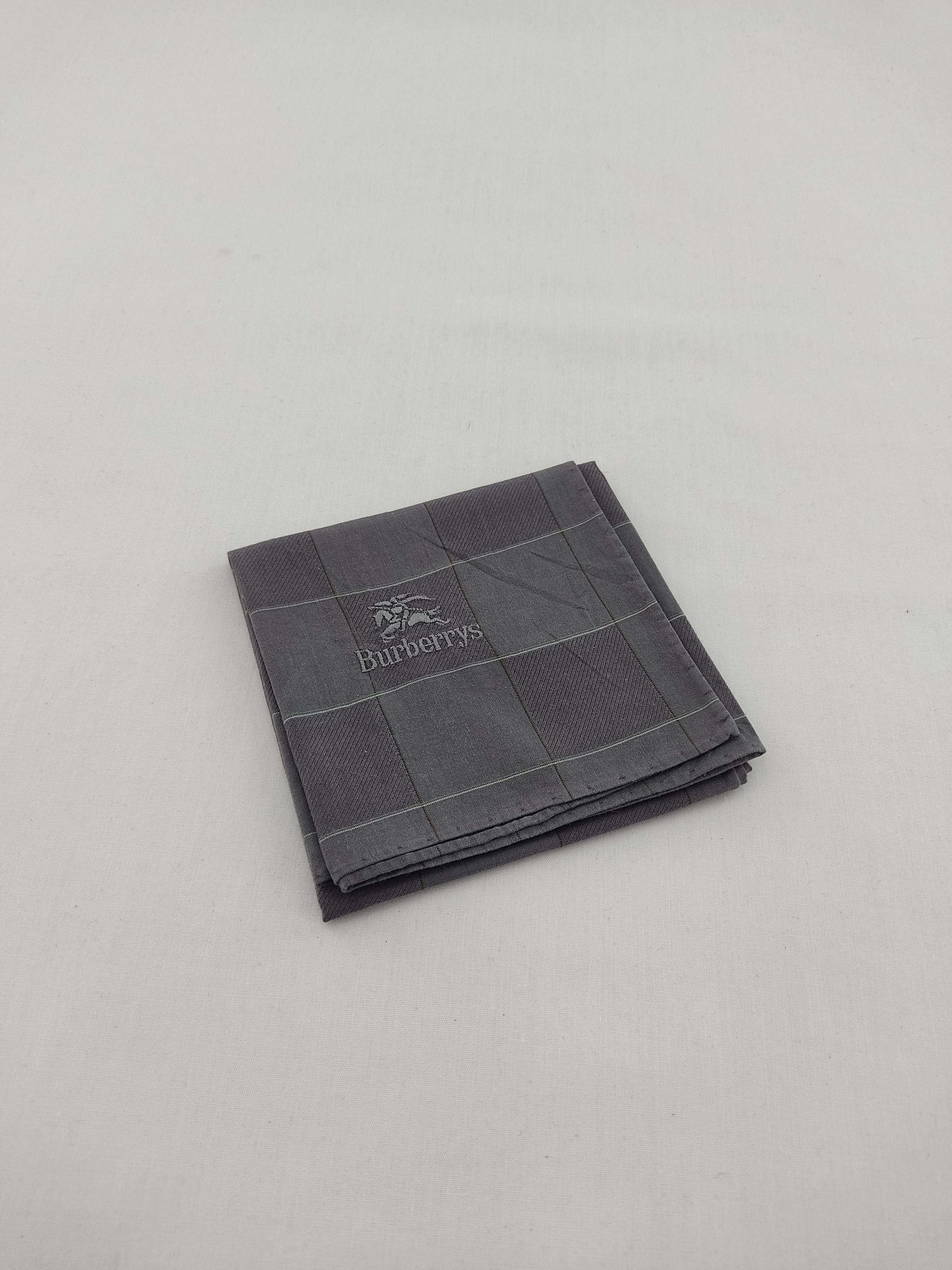 Burberry × Vintage Vintage Burberry Handkerchief / Neckwear / Bandana Size ONE SIZE - 2 Thumbnail