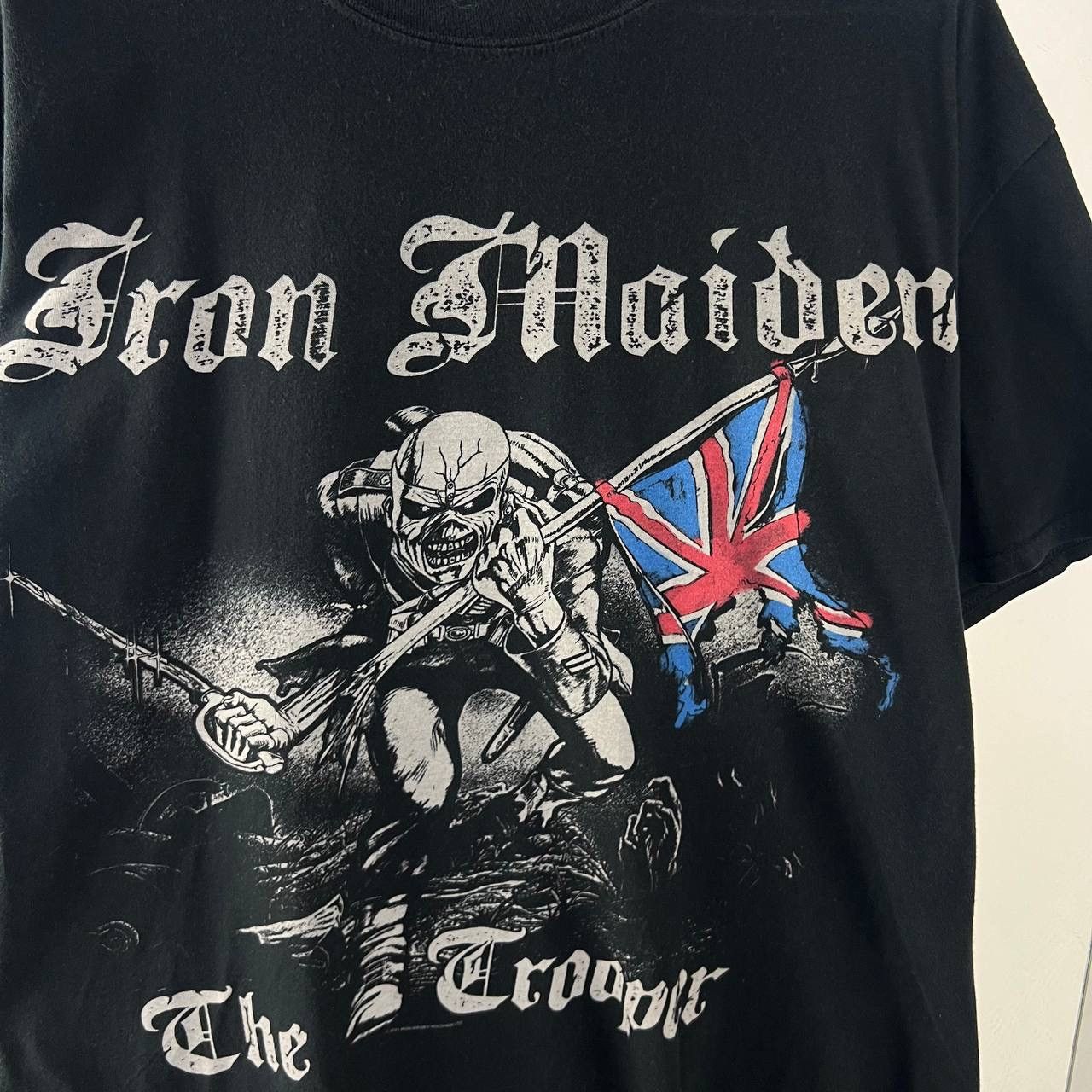 Iron Maiden Vintage Y2K Iron Maiden Skull Logo Rock Band T-Shirt Size US XL / EU 56 / 4 - 4 Thumbnail